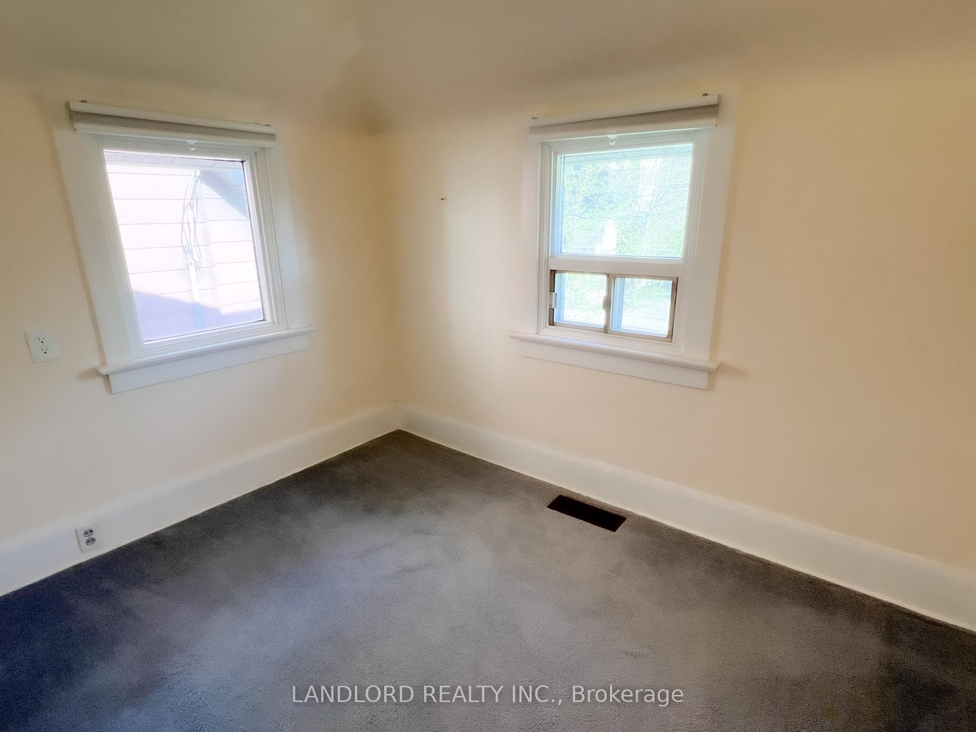 Photo 19 of 16 Earl Haig Avenue, Toronto, Woodbine Corridor — HOMEH