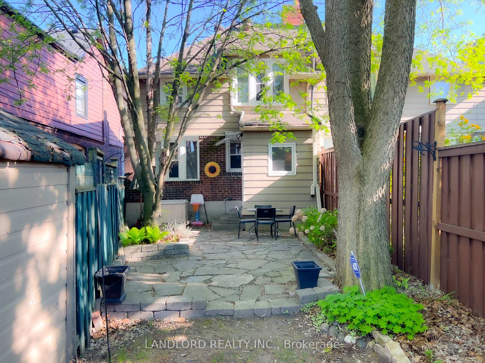 Photo 23 of 16 Earl Haig Avenue, Toronto, Woodbine Corridor — HOMEH