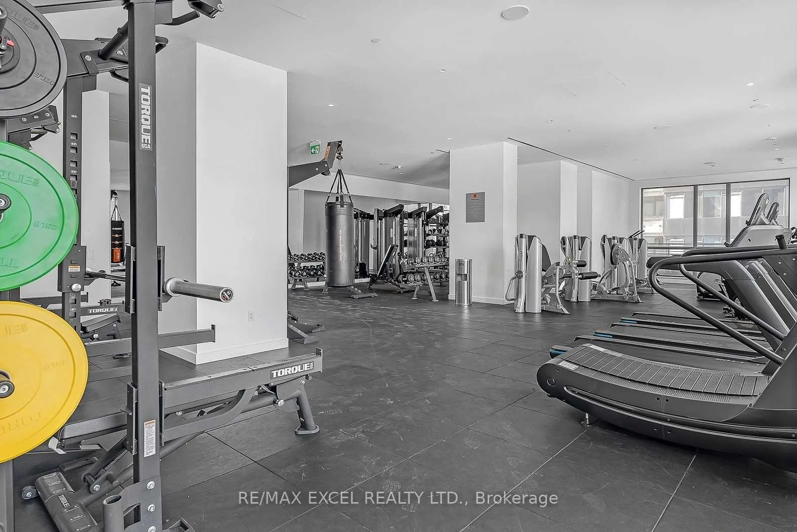 Photo 16 of Unit 3902, 39 Roehampton Avenue, Toronto, Mount Pleasant West — HOMEH