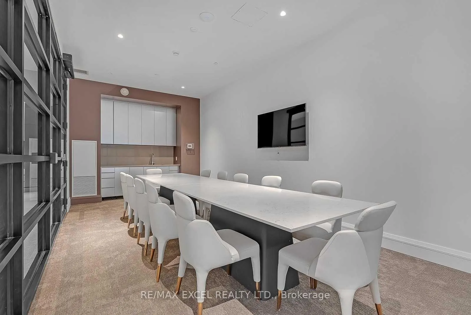 Photo 18 of Unit 3902, 39 Roehampton Avenue, Toronto, Mount Pleasant West — HOMEH