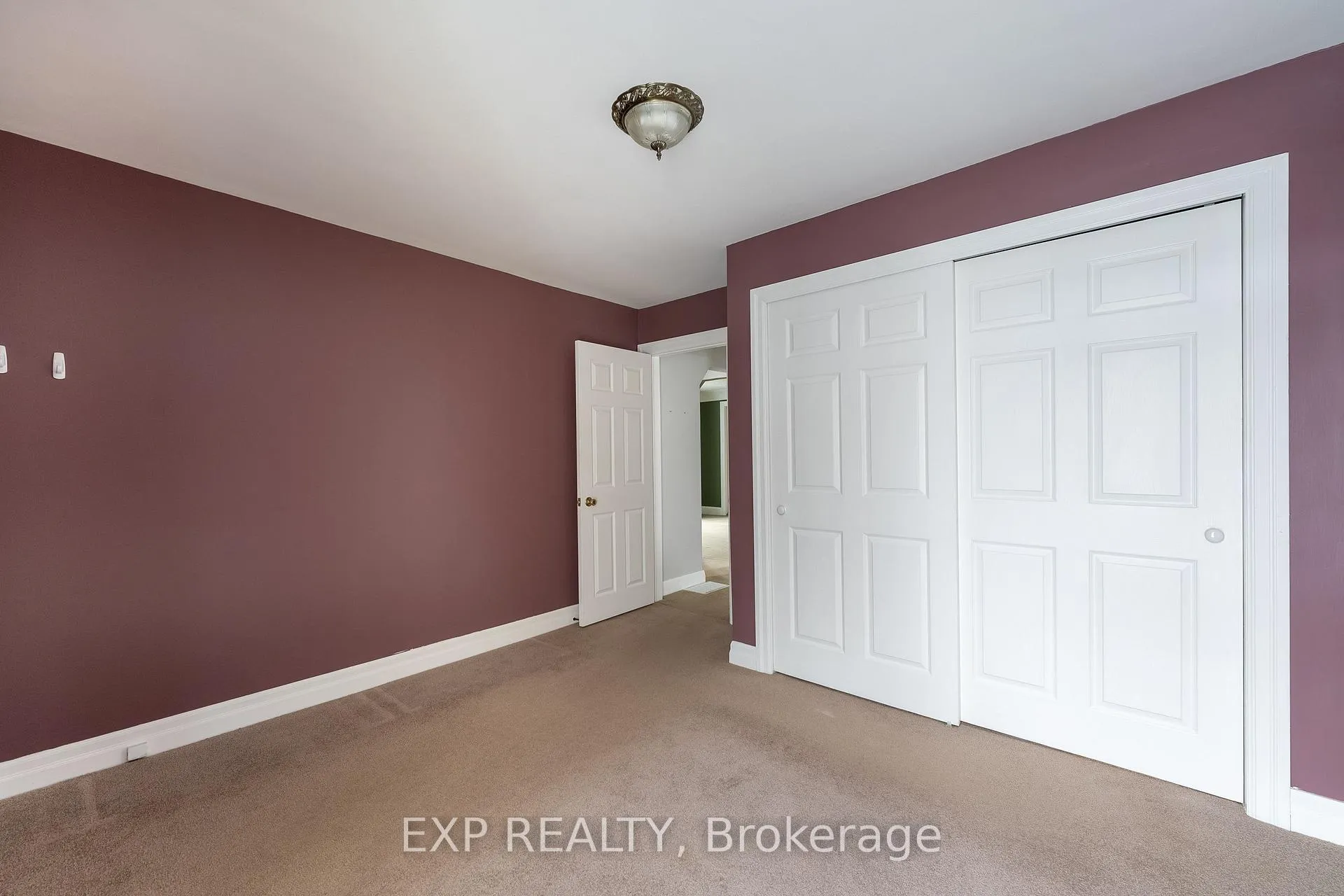 Photo 19 of 742 Broadway Street, Welland, Broadway — HOMEH