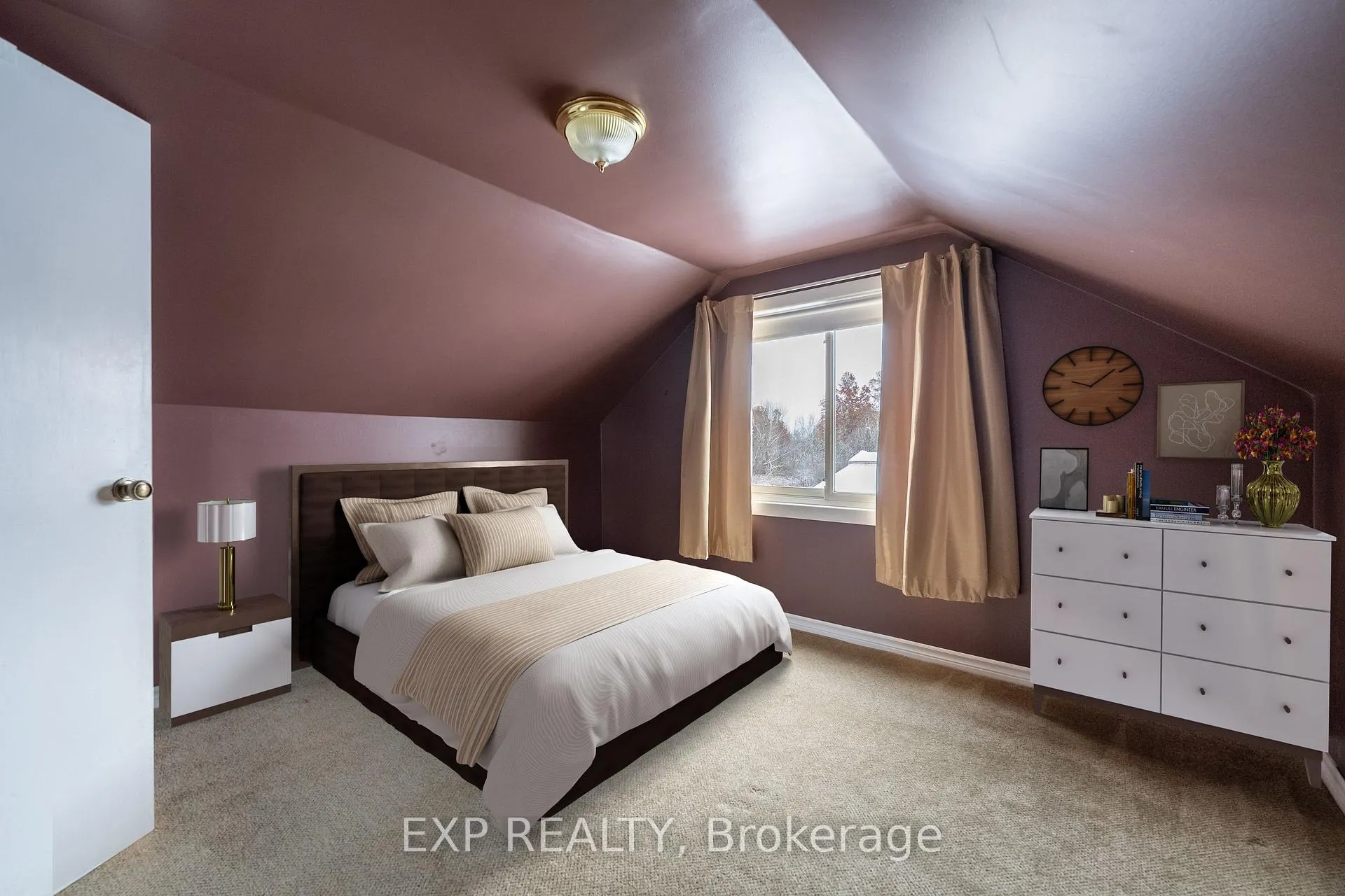 Photo 26 of 742 Broadway Street, Welland, Broadway — HOMEH