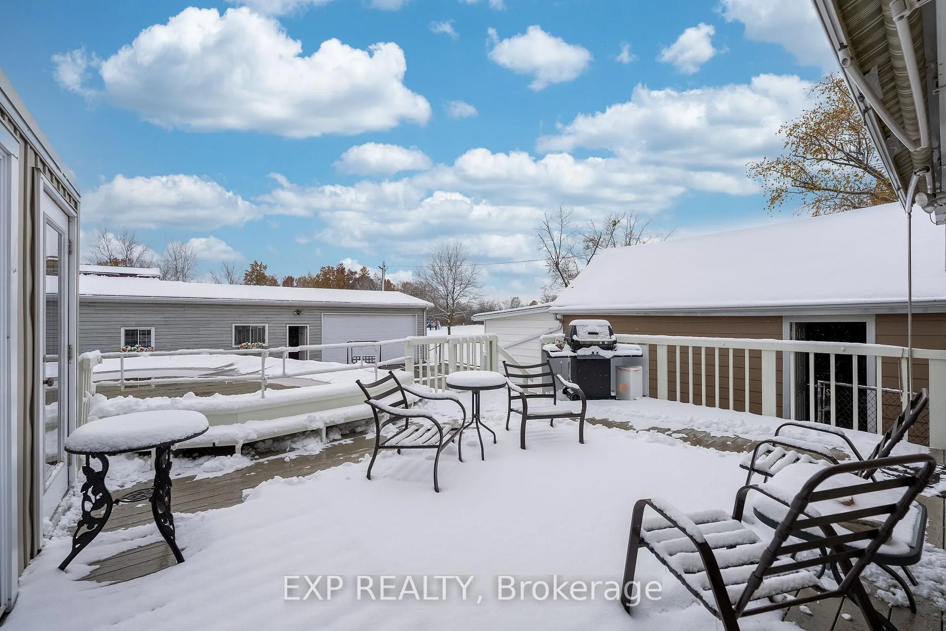Photo 35 of 742 Broadway Street, Welland, Broadway — HOMEH