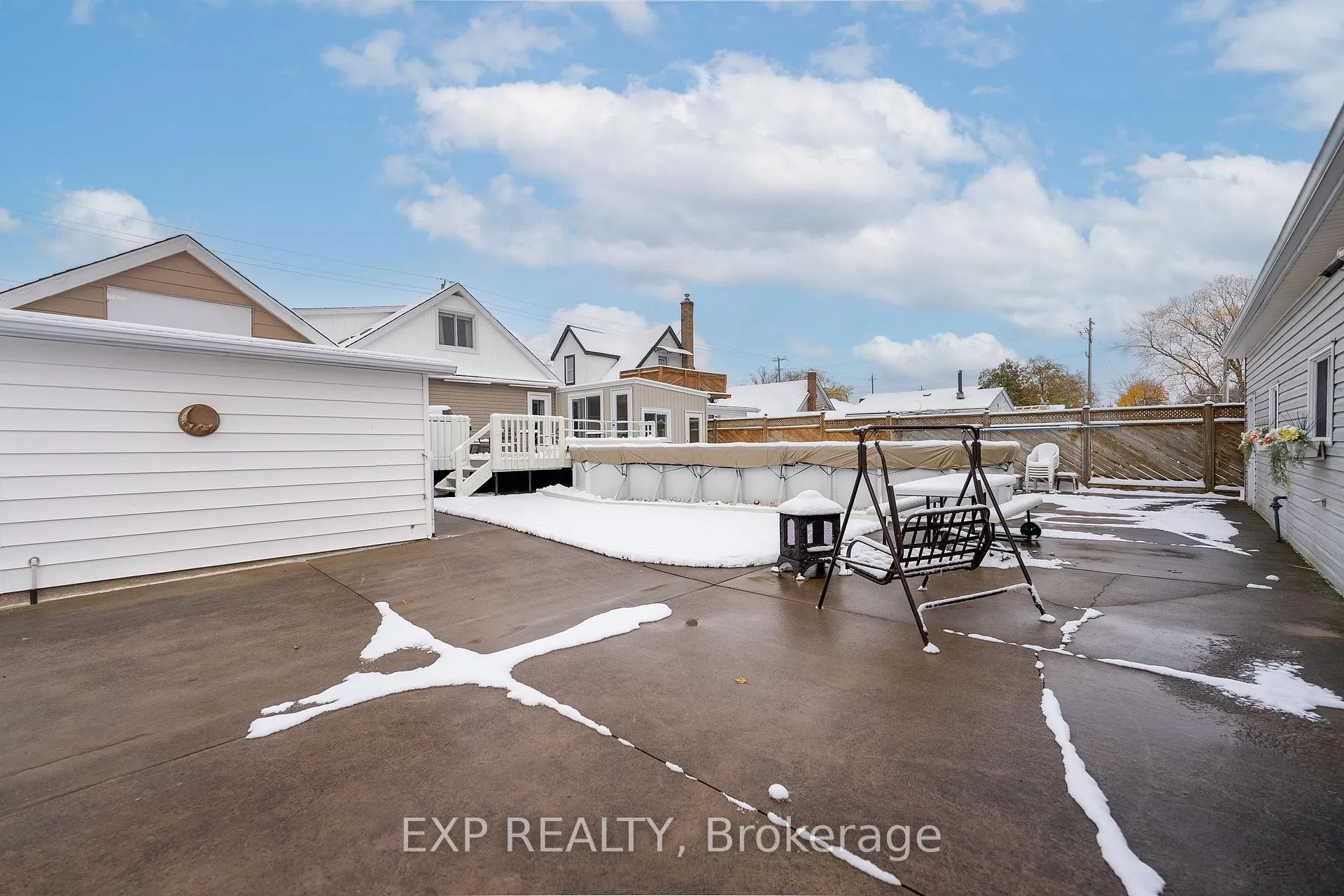 Photo 37 of 742 Broadway Street, Welland, Broadway — HOMEH
