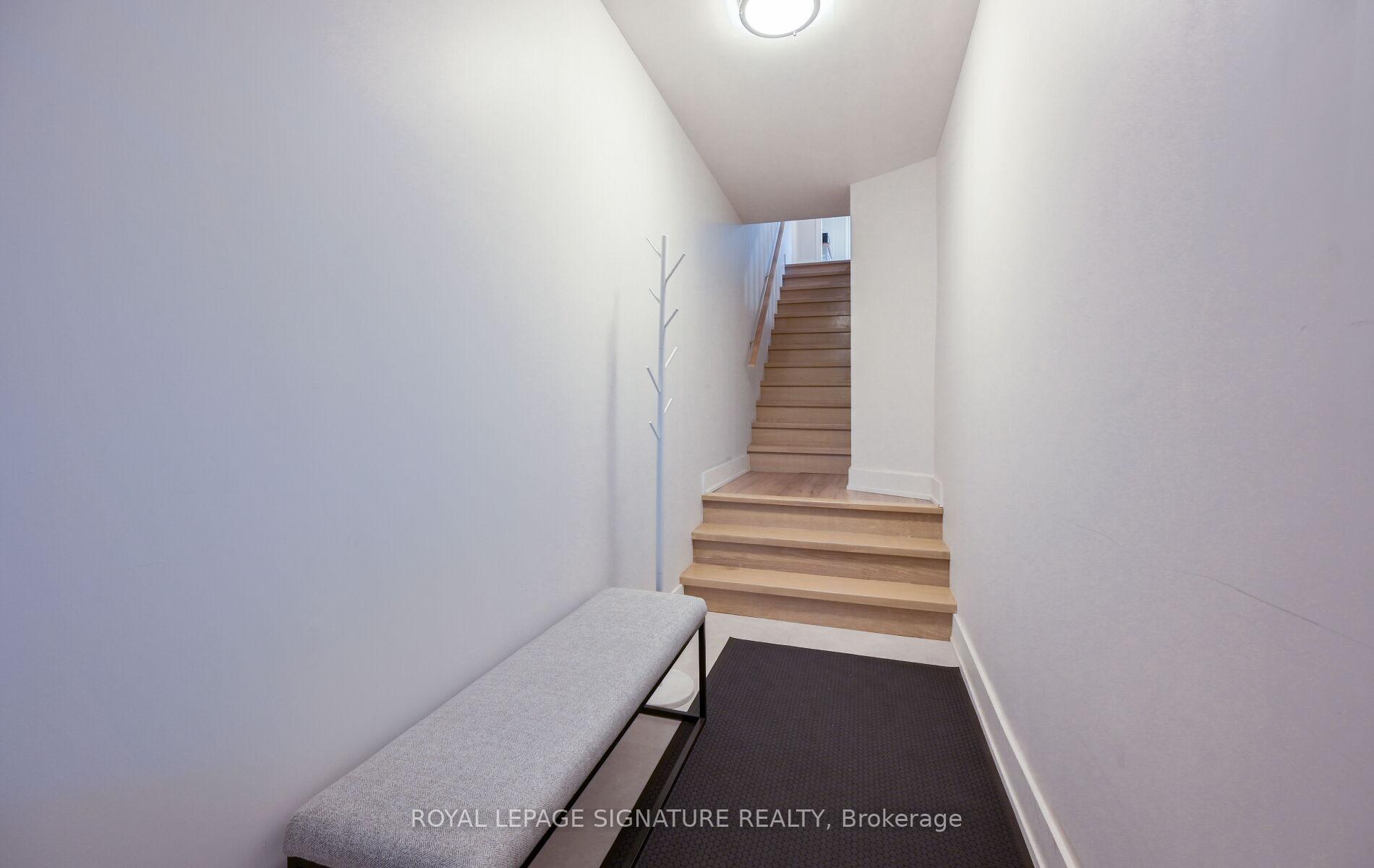 Photo 2 of Unit Upper, 466 Pape Avenue, Toronto, North Riverdale — HOMEH