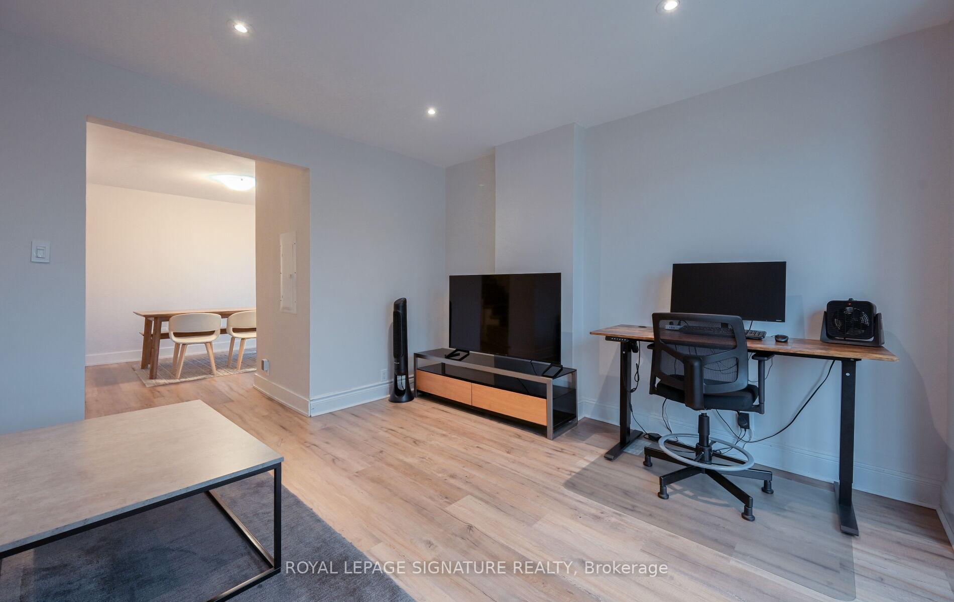 Photo 7 of Unit Upper, 466 Pape Avenue, Toronto, North Riverdale — HOMEH