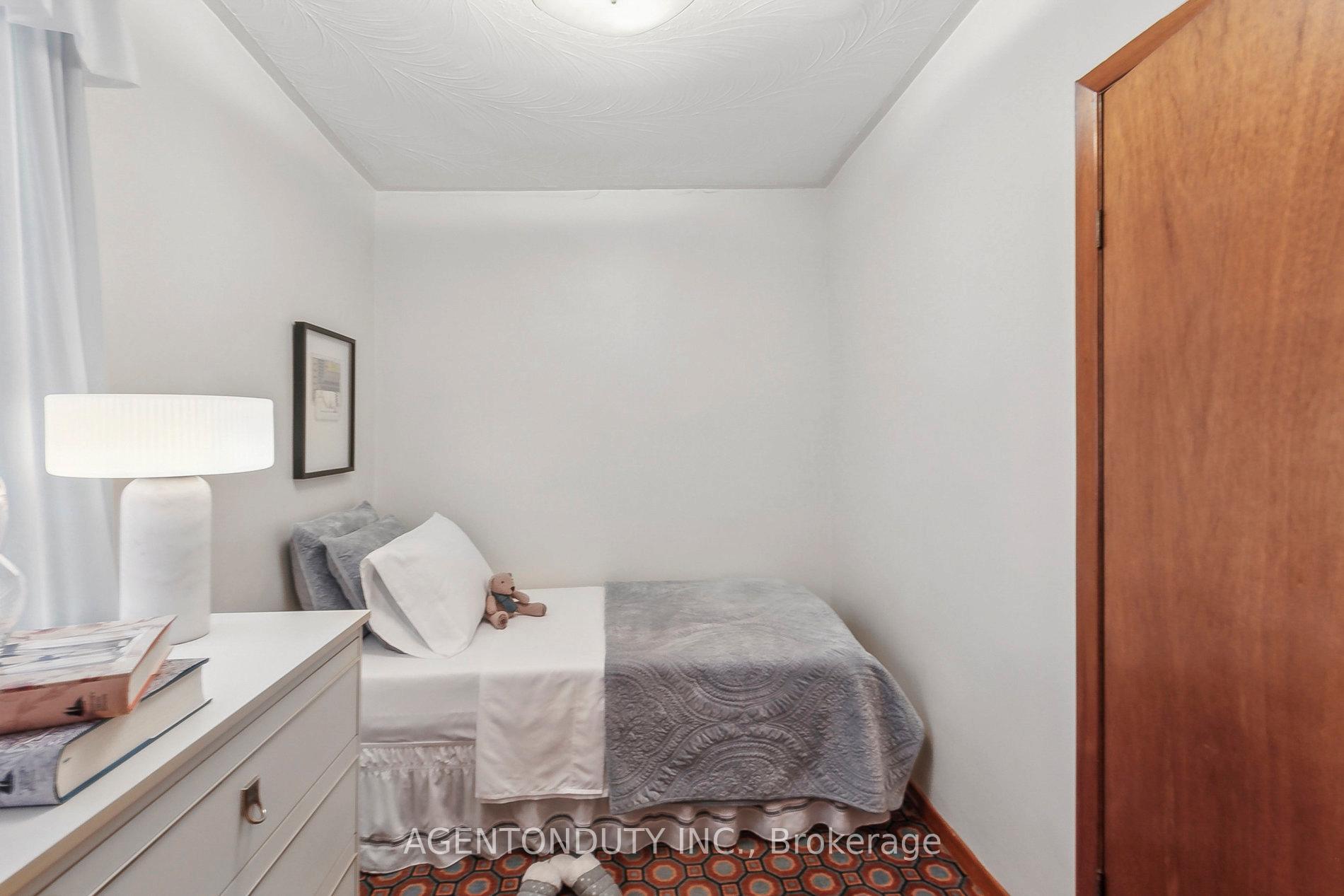 Photo 24 of 109 Lisgar Street, Toronto, Little Portugal — HOMEH
