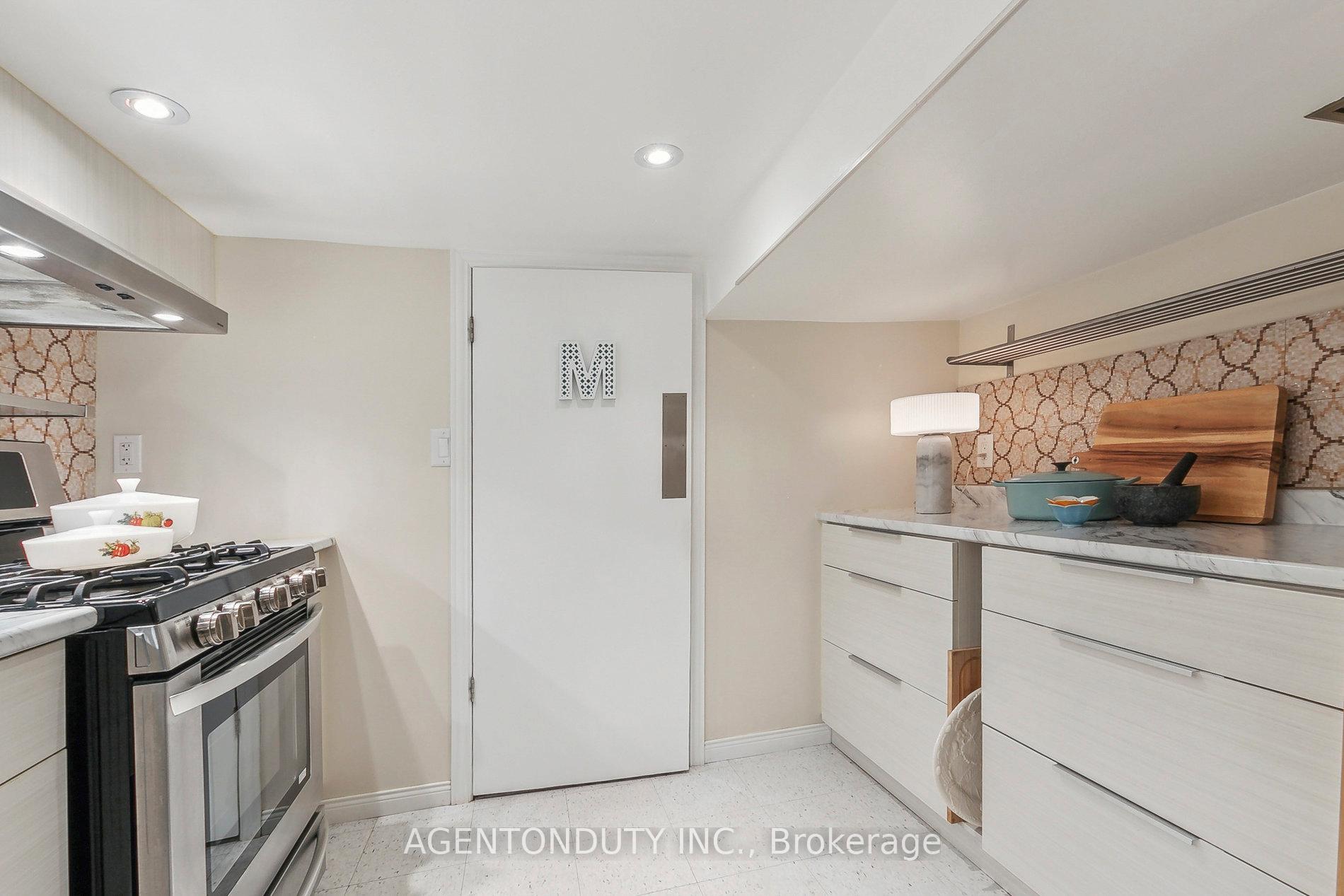 Photo 38 of 109 Lisgar Street, Toronto, Little Portugal — HOMEH