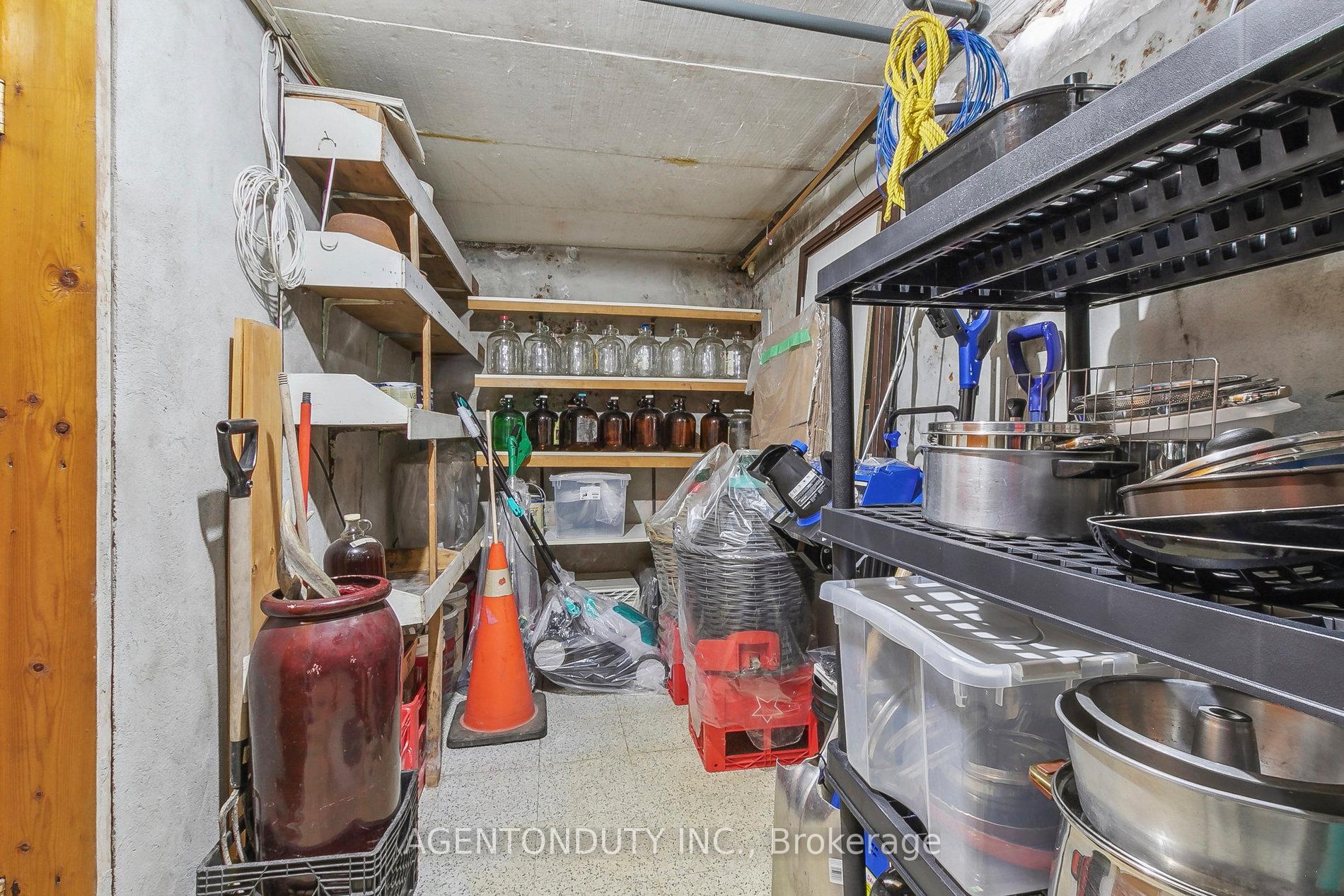 Photo 40 of 109 Lisgar Street, Toronto, Little Portugal — HOMEH