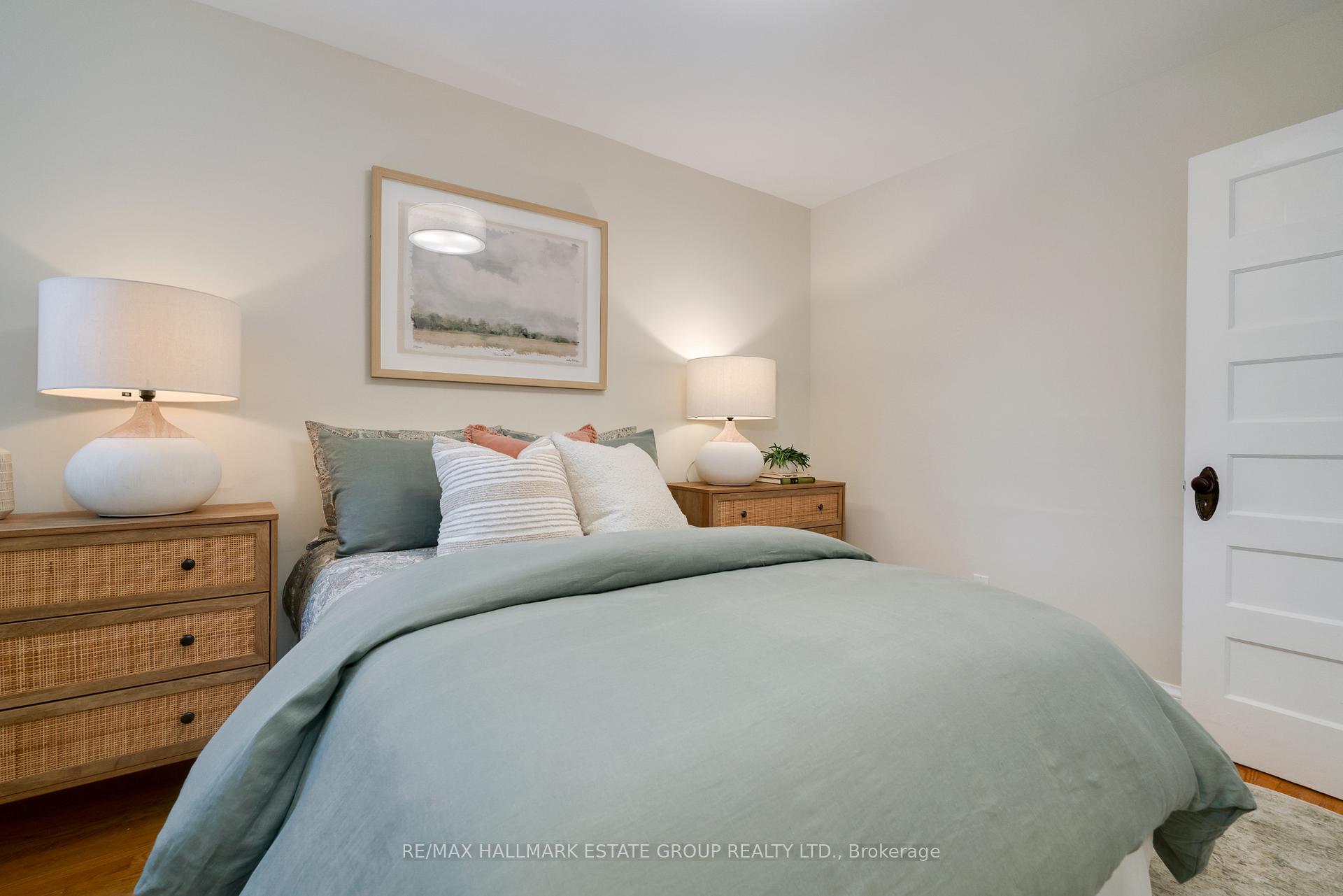 Photo 14 of 181 Lee Avenue, Toronto, The Beaches — HOMEH