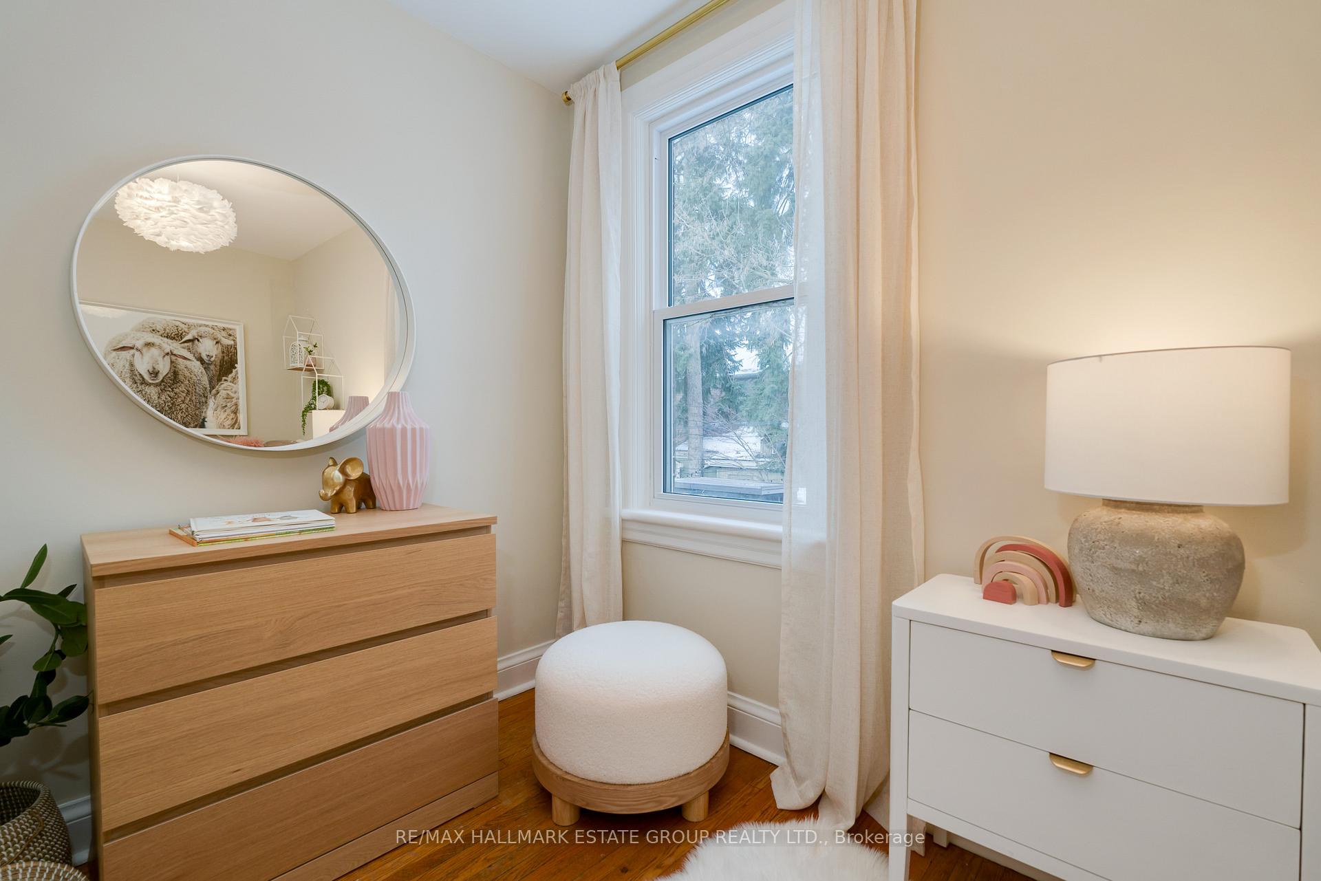 Photo 17 of 181 Lee Avenue, Toronto, The Beaches — HOMEH