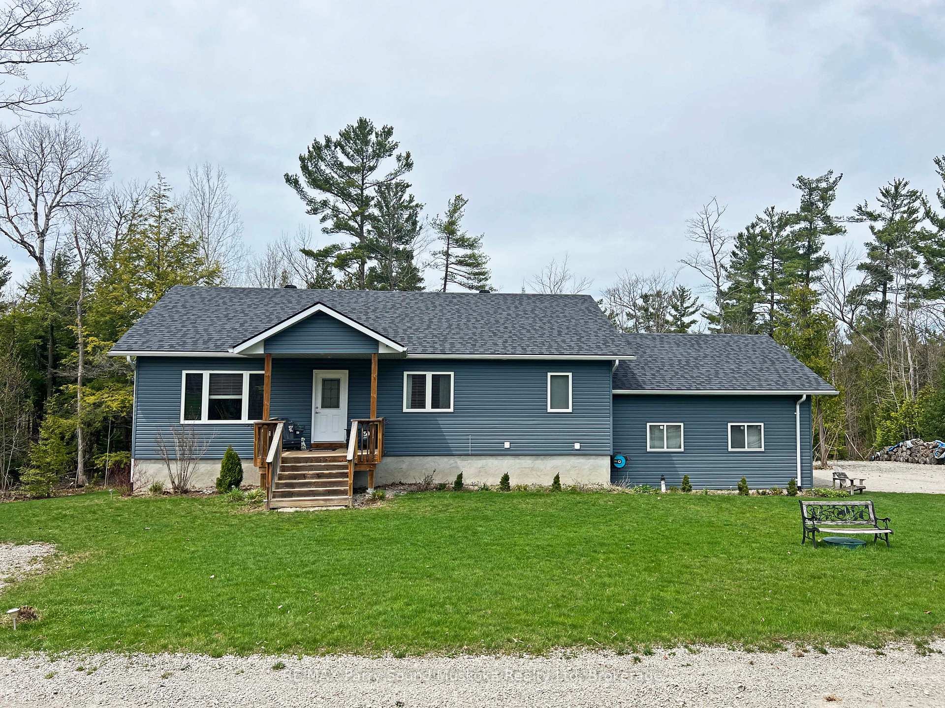 Photo 46 of 52 Meadows Avenue, Tay, Rural Tay — HOMEH