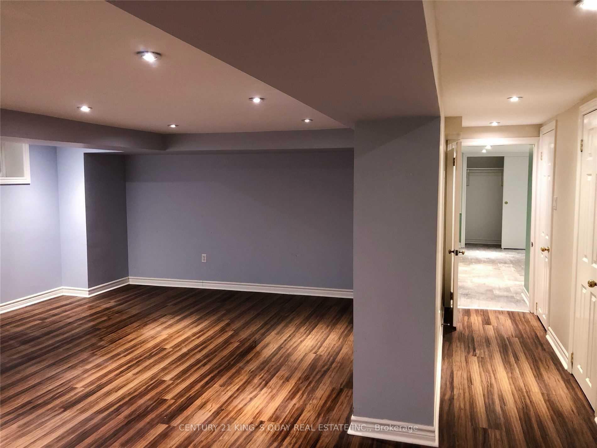 Photo 12 of 33 Brooke Avenue, Toronto, Bedford Park-Nortown — HOMEH