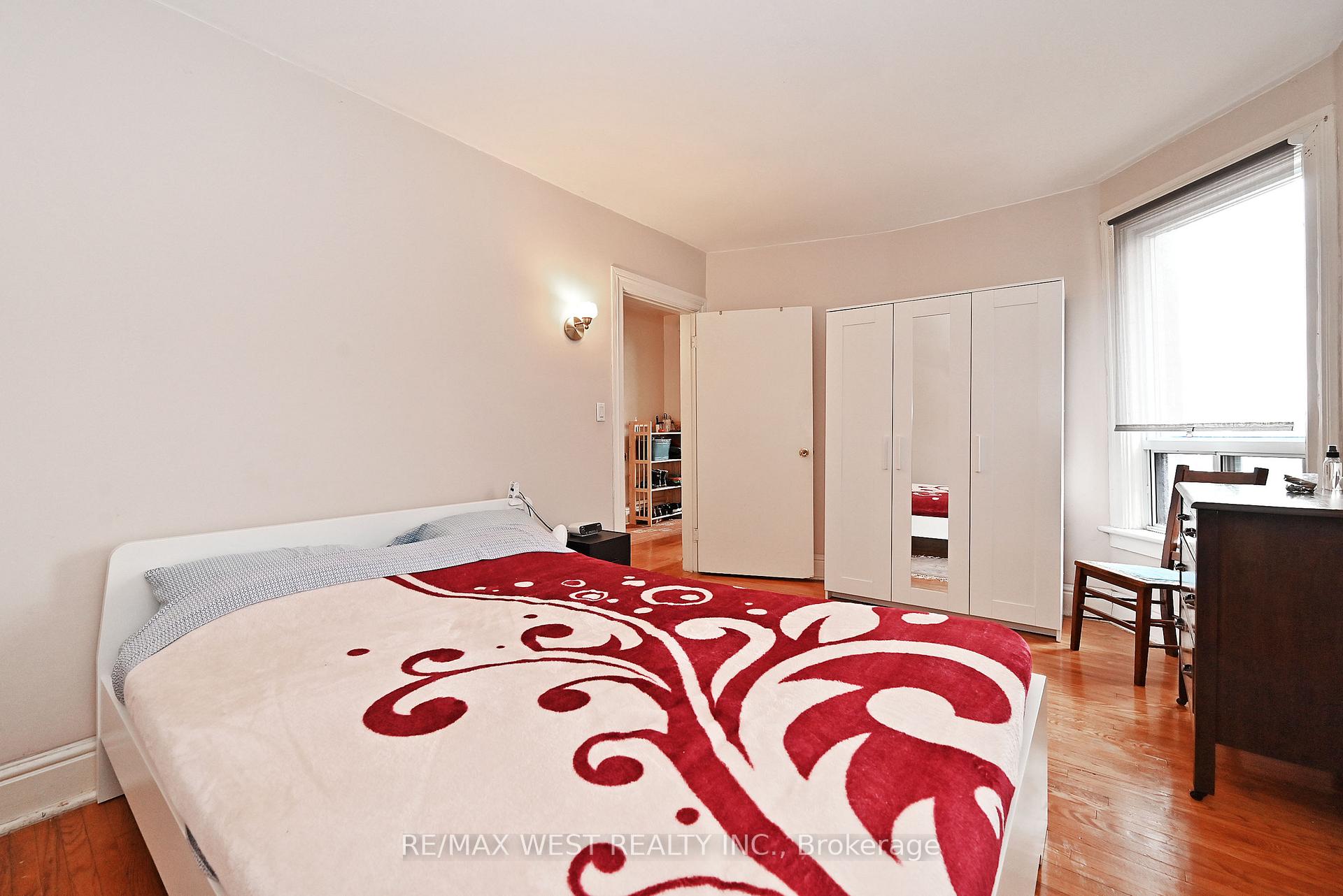 Photo 27 of 39 Lindsey Avenue, Toronto, Dufferin Grove — HOMEH