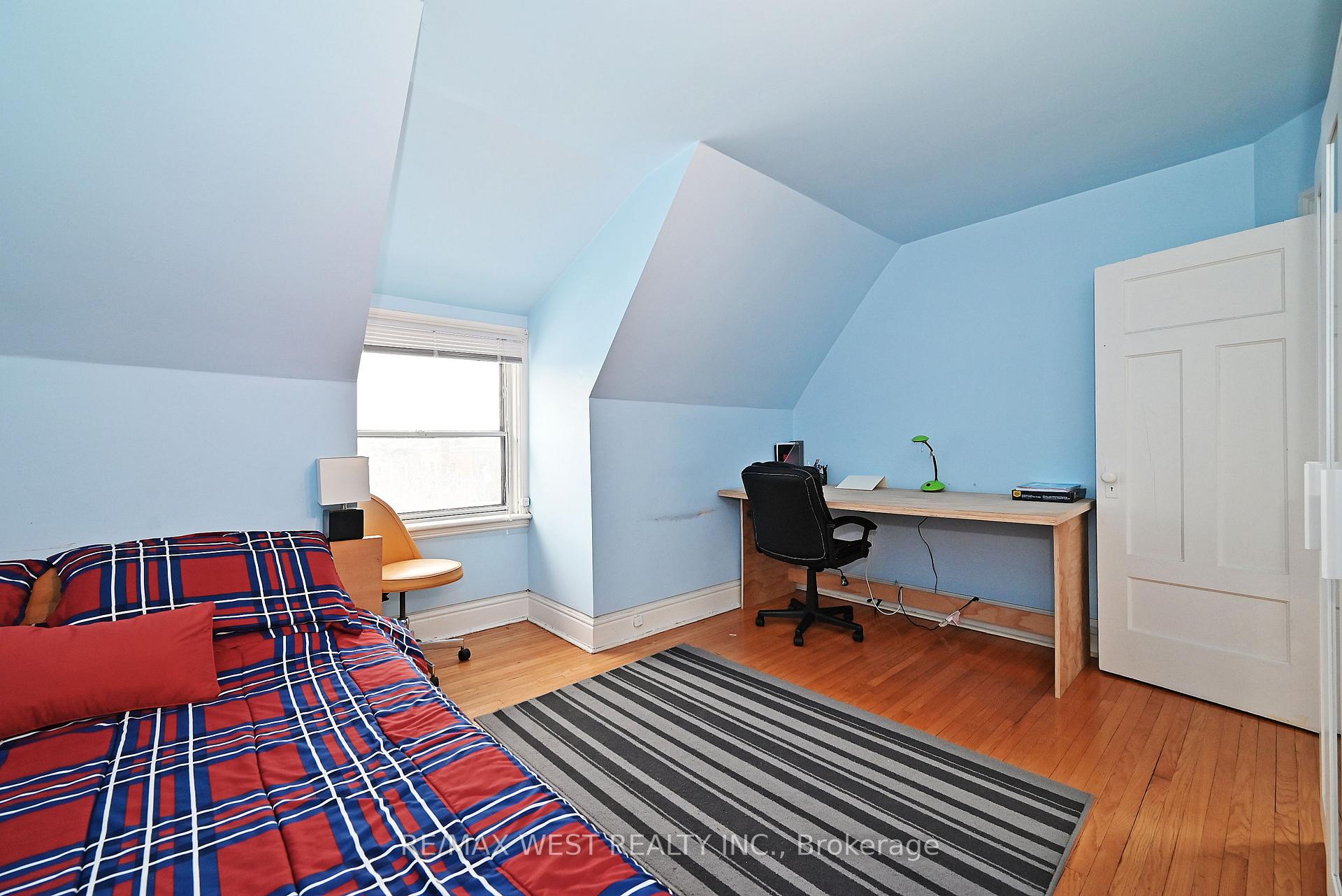 Photo 34 of 39 Lindsey Avenue, Toronto, Dufferin Grove — HOMEH