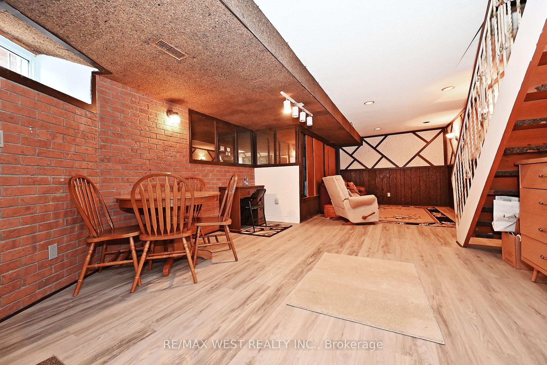 Photo 39 of 39 Lindsey Avenue, Toronto, Dufferin Grove — HOMEH