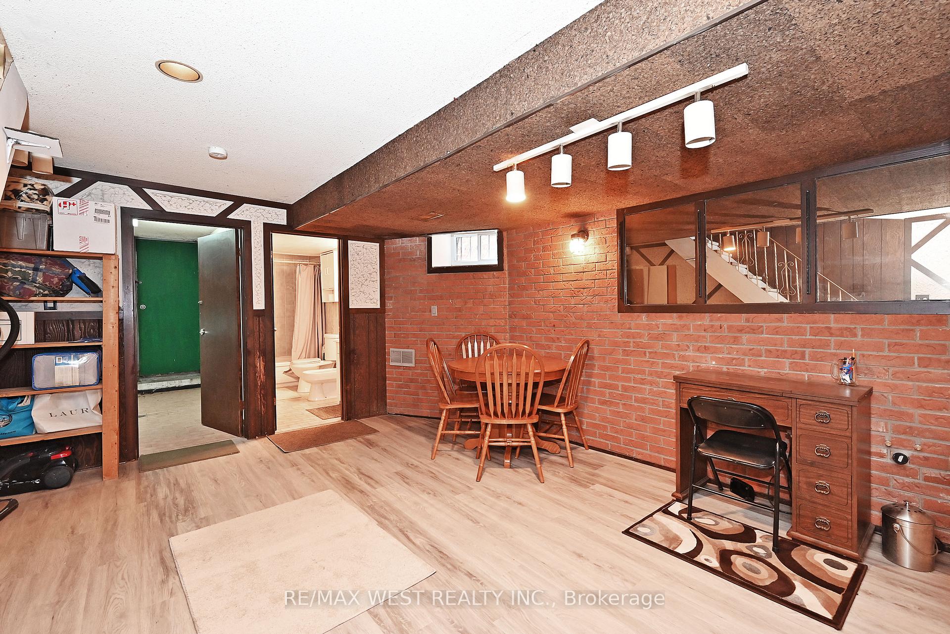 Photo 42 of 39 Lindsey Avenue, Toronto, Dufferin Grove — HOMEH