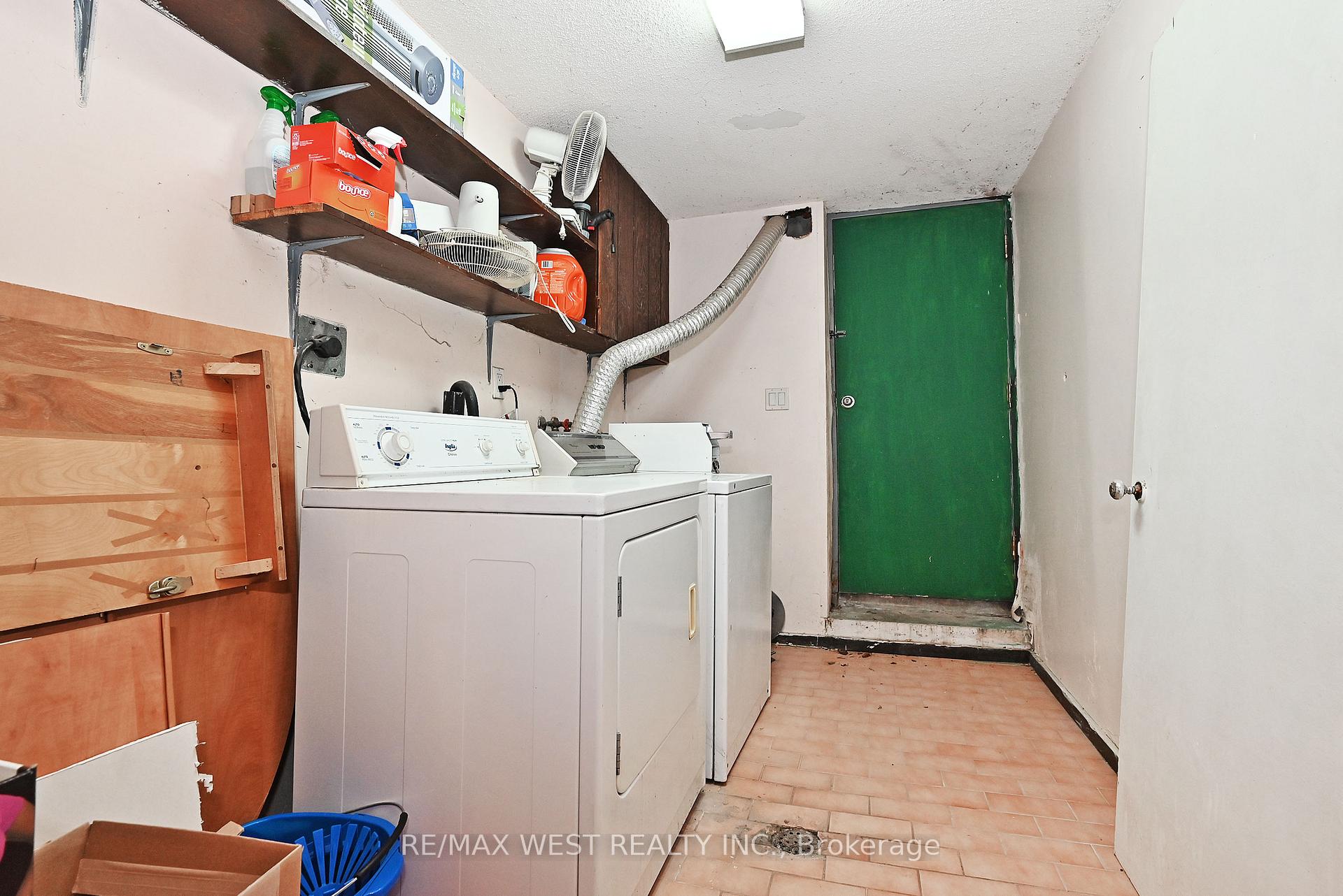 Photo 43 of 39 Lindsey Avenue, Toronto, Dufferin Grove — HOMEH