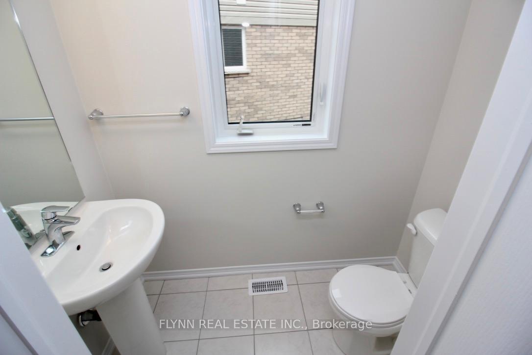 Photo 2 of 196 Esther Crescent, Thorold, Hurricane/Merrittville — HOMEH