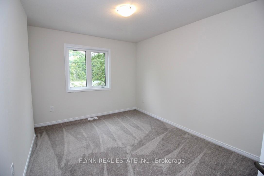 Photo 11 of 196 Esther Crescent, Thorold, Hurricane/Merrittville — HOMEH