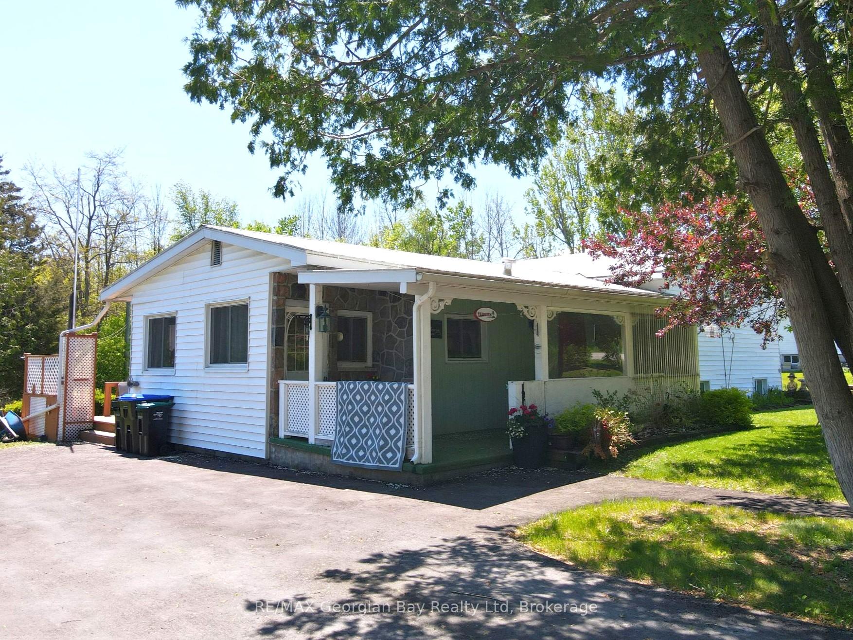 Front of 3485 Frazer Lane