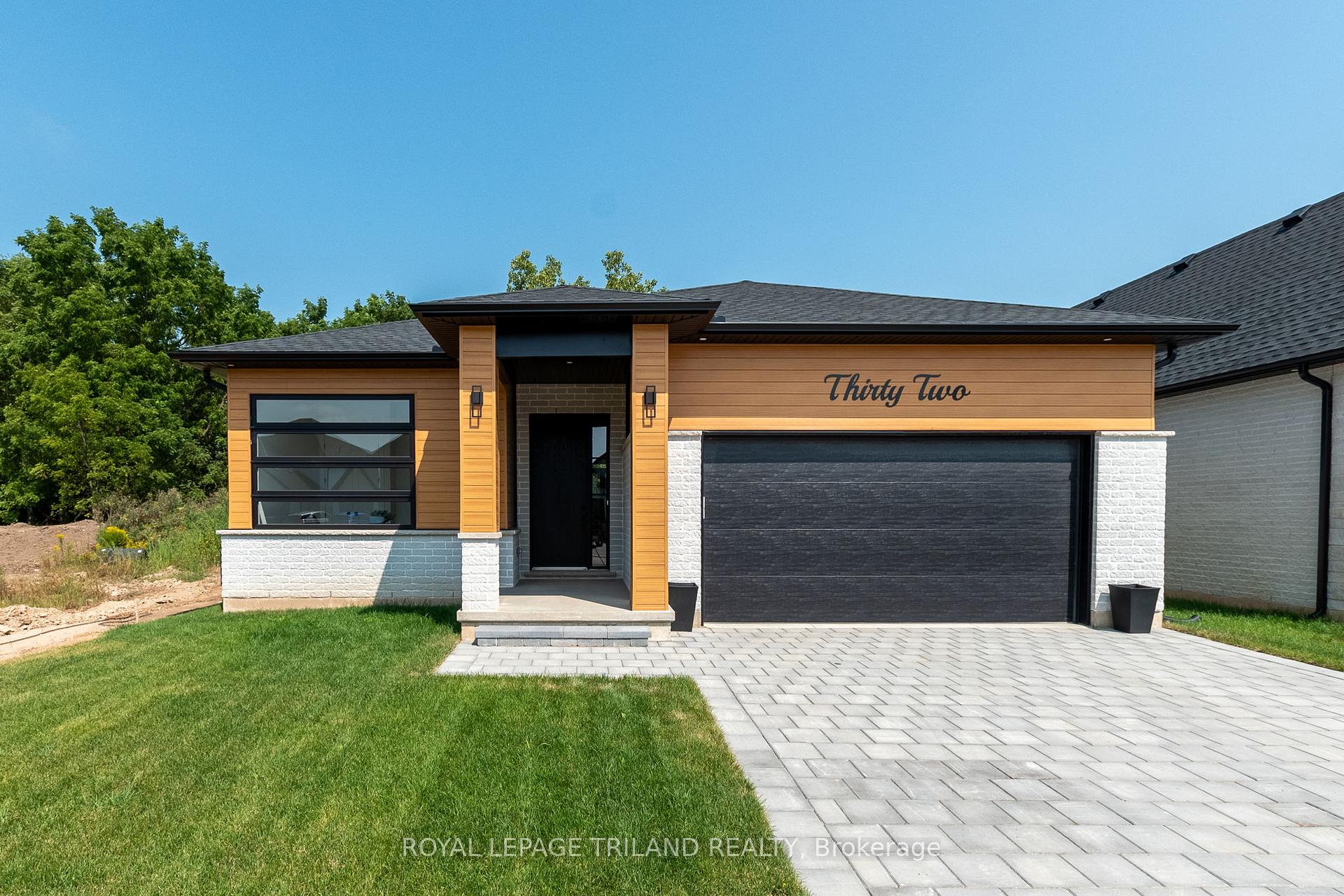 Front of 32 Briscoe Crescent