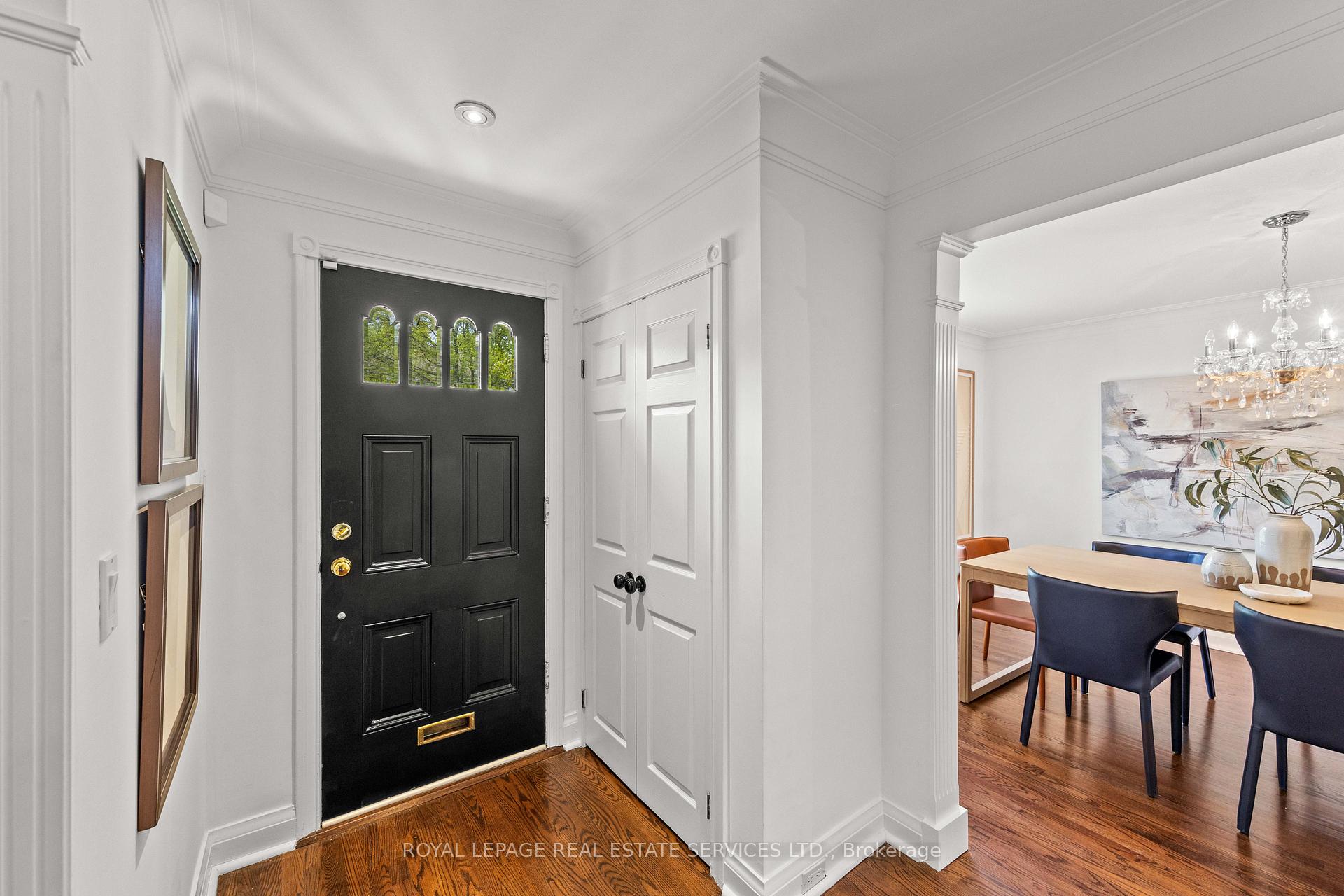 Photo 4 of 93 Esgore Drive, Toronto, Bedford Park-Nortown — HOMEH