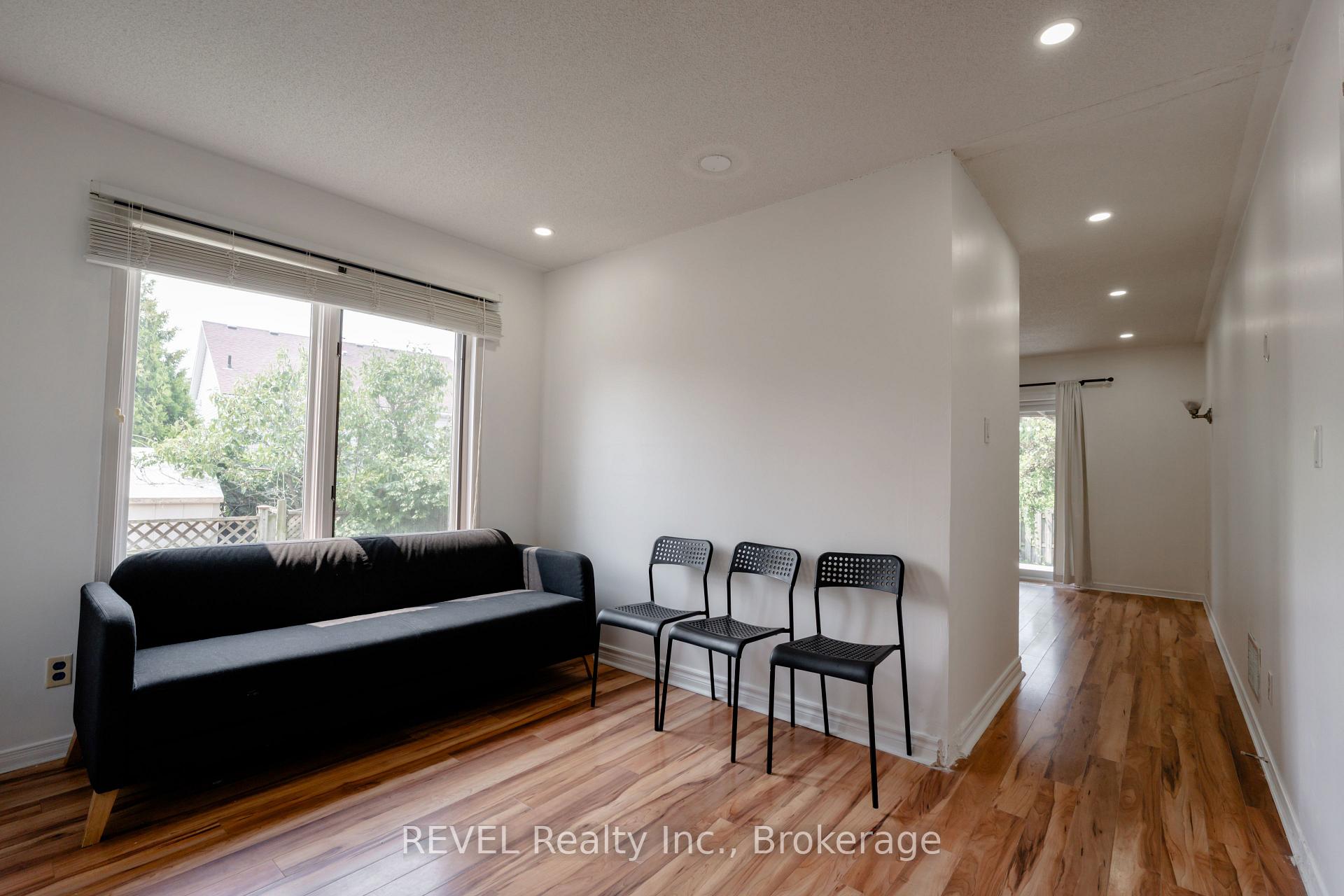 Photo 12 of 35 Summers Drive, Thorold, Confederation Heights — HOMEH