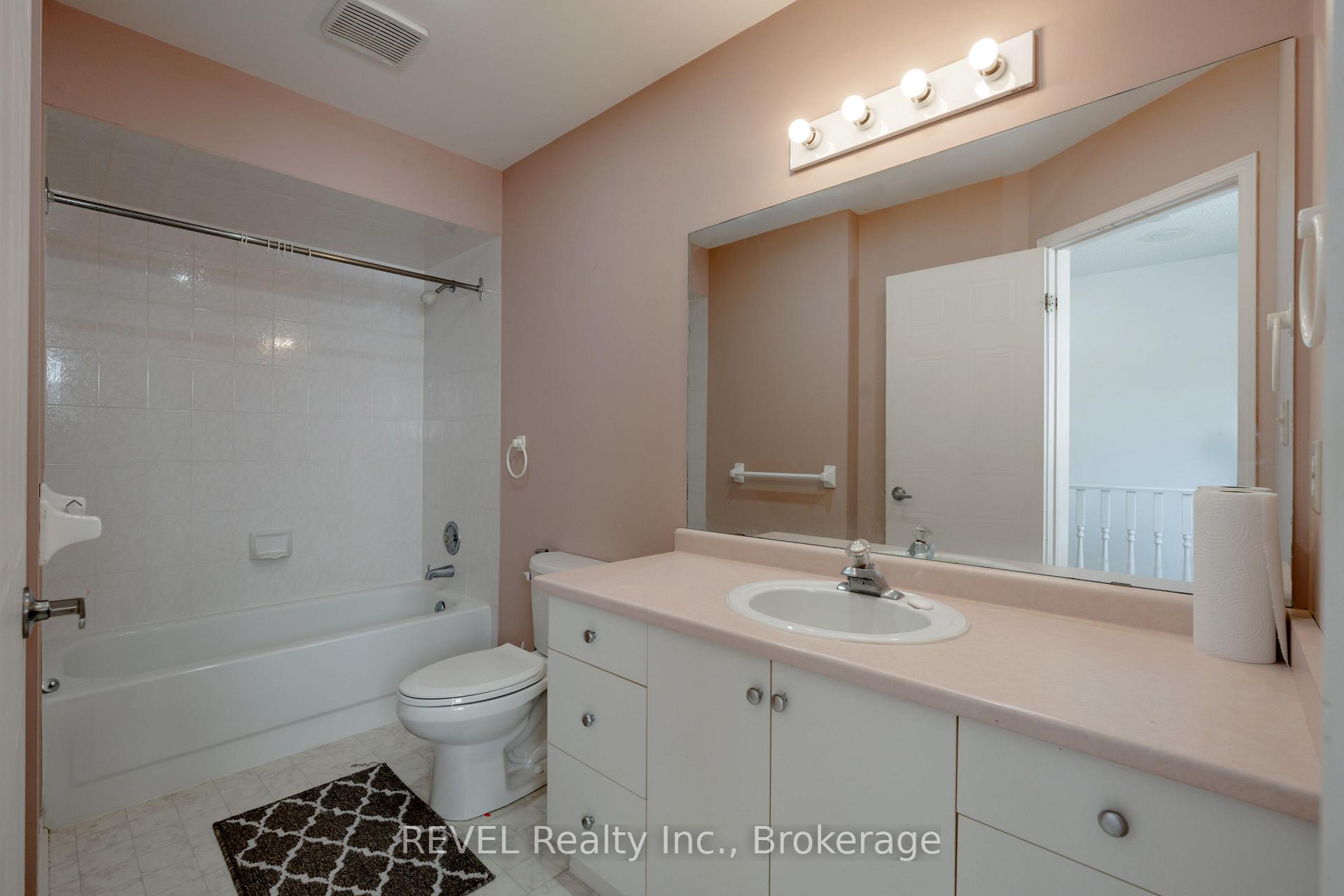 Photo 21 of 35 Summers Drive, Thorold, Confederation Heights — HOMEH