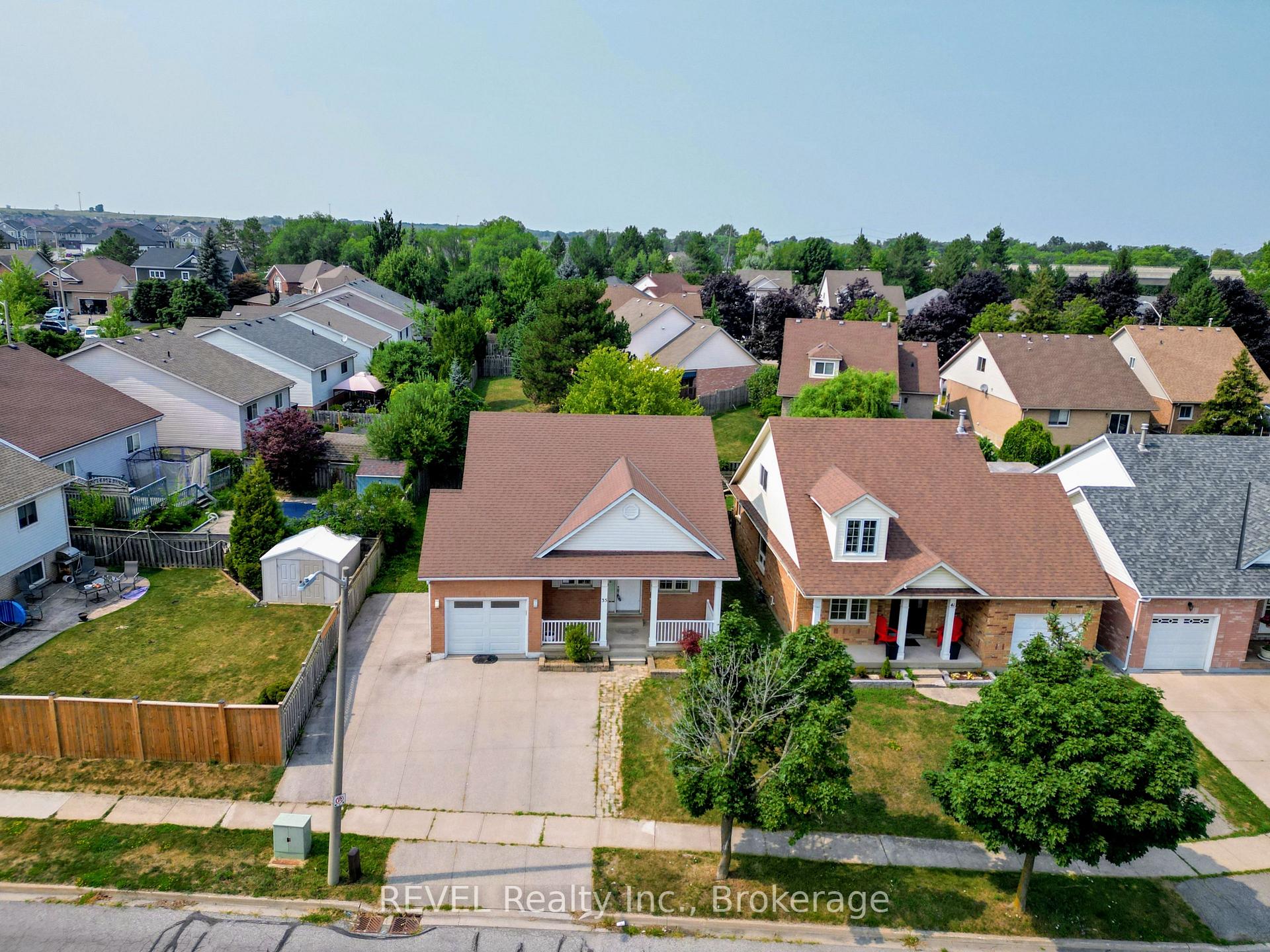 Photo 40 of 35 Summers Drive, Thorold, Confederation Heights — HOMEH