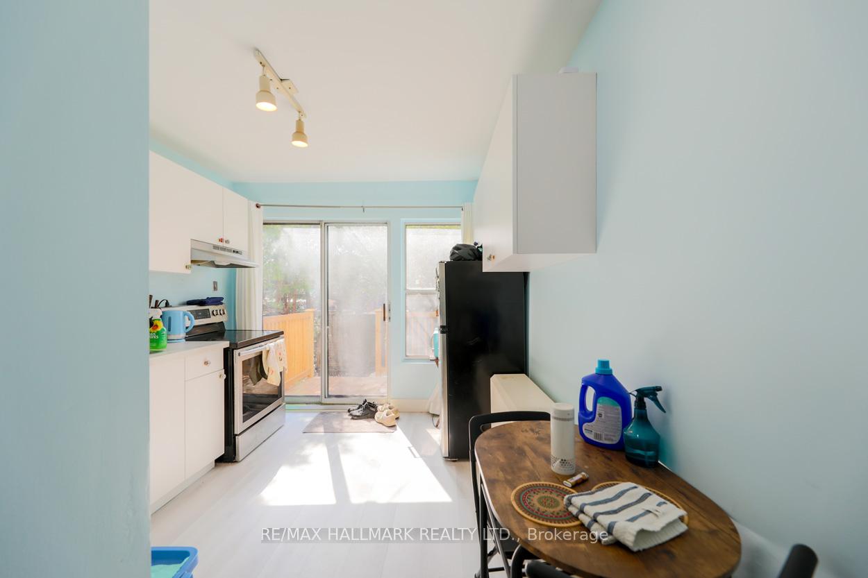 Photo 8 of 39 Badgerow Avenue, Toronto, South Riverdale — HOMEH