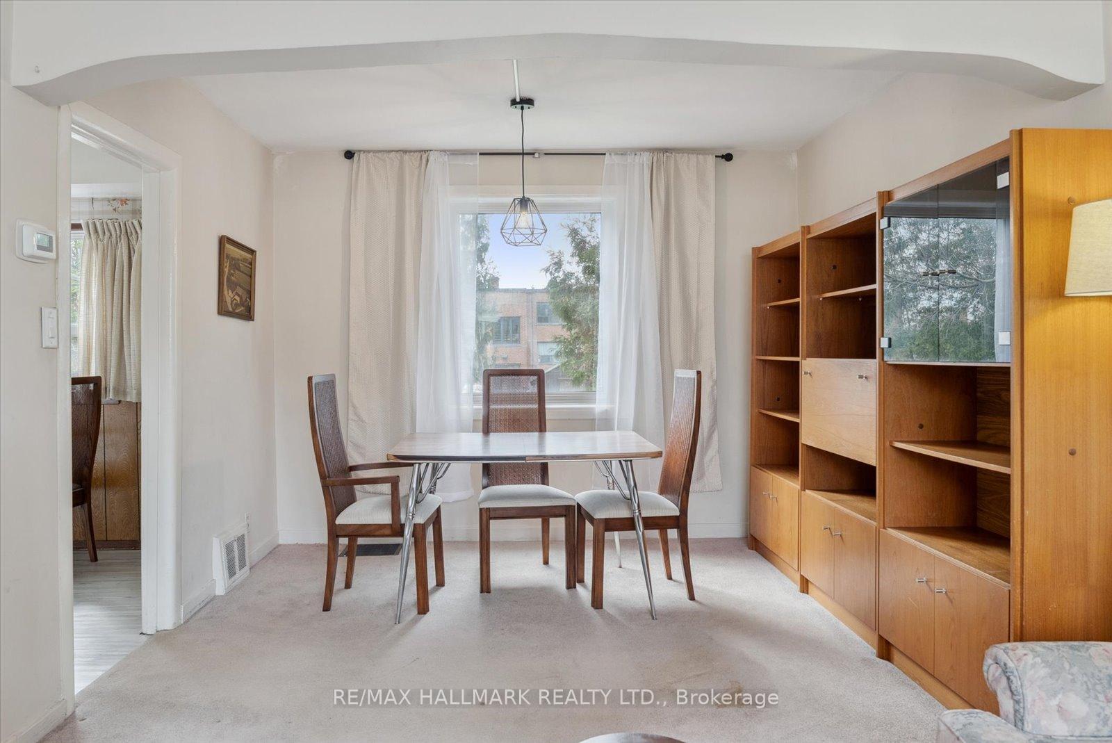 Photo 13 of 7 Eastgate Crescent, Scarborough, Clairlea-Birchmount — HOMEH