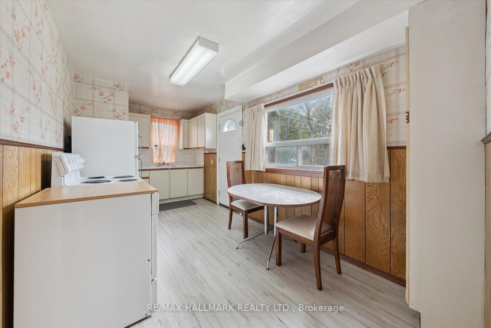 Photo 17 of 7 Eastgate Crescent, Scarborough, Clairlea-Birchmount — HOMEH