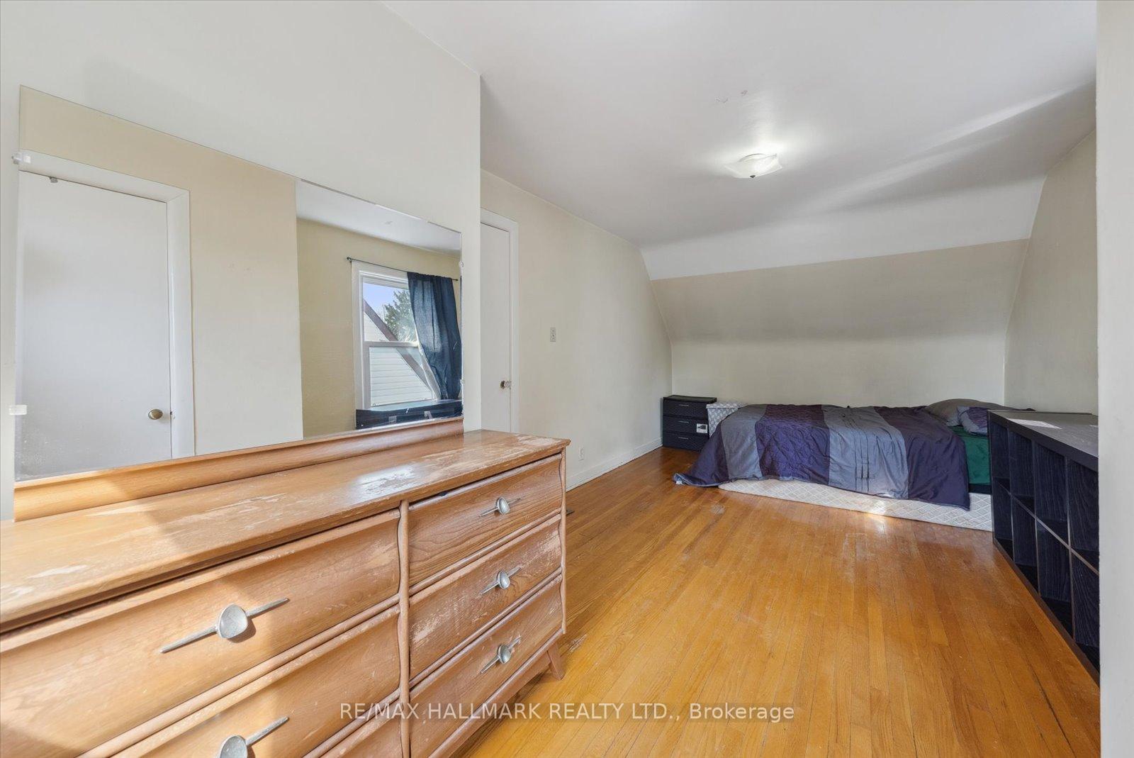 Photo 28 of 7 Eastgate Crescent, Scarborough, Clairlea-Birchmount — HOMEH