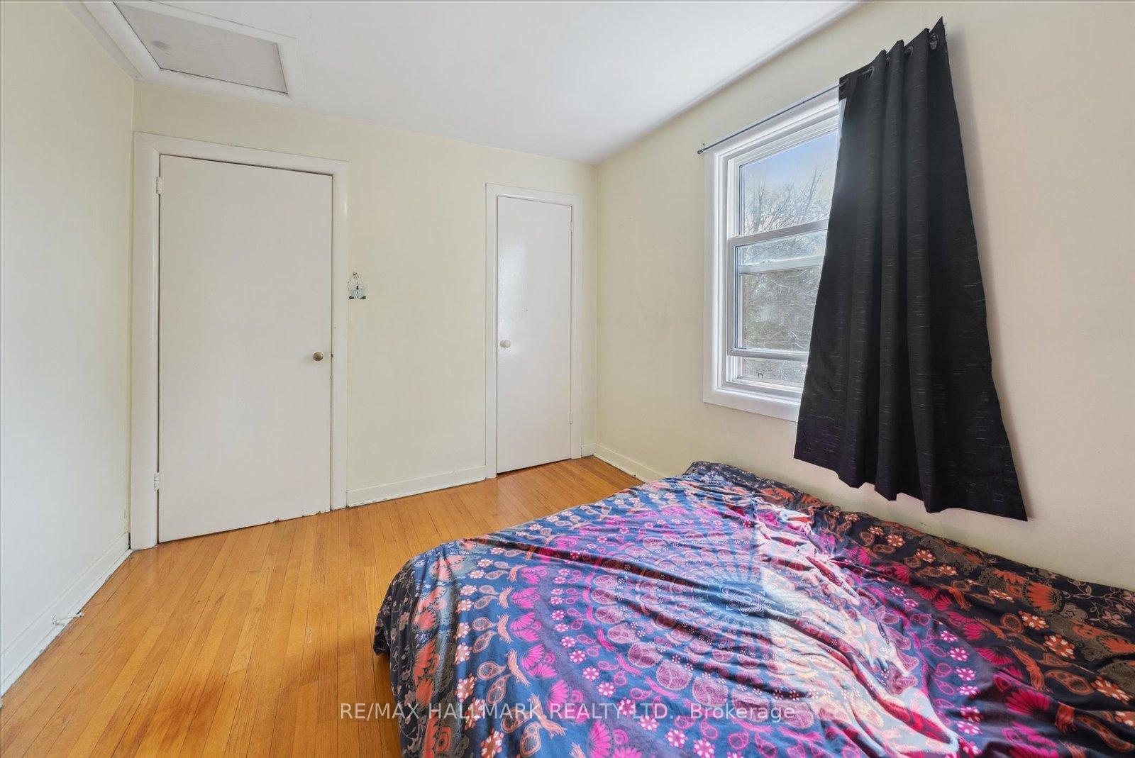 Photo 32 of 7 Eastgate Crescent, Scarborough, Clairlea-Birchmount — HOMEH
