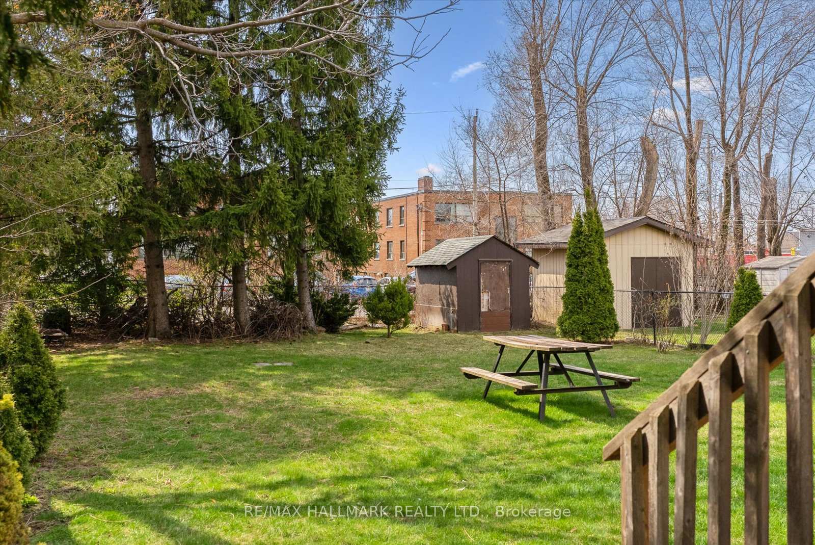 Photo 44 of 7 Eastgate Crescent, Scarborough, Clairlea-Birchmount — HOMEH