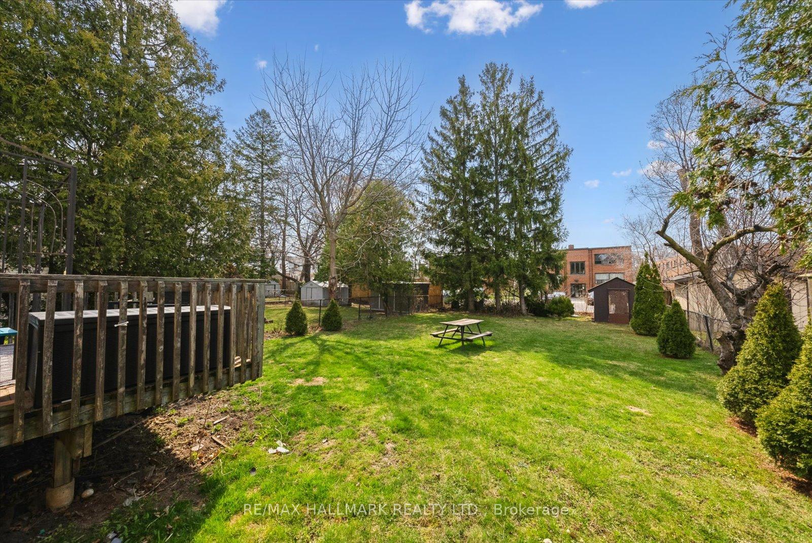 Photo 45 of 7 Eastgate Crescent, Scarborough, Clairlea-Birchmount — HOMEH