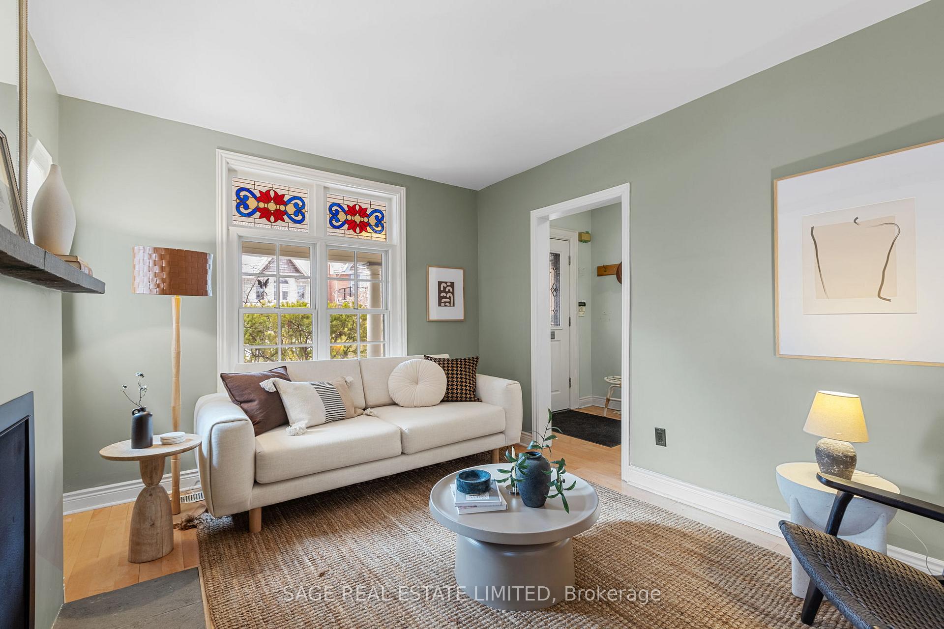 Photo 7 of 197 Willow Avenue, Toronto, The Beaches — HOMEH