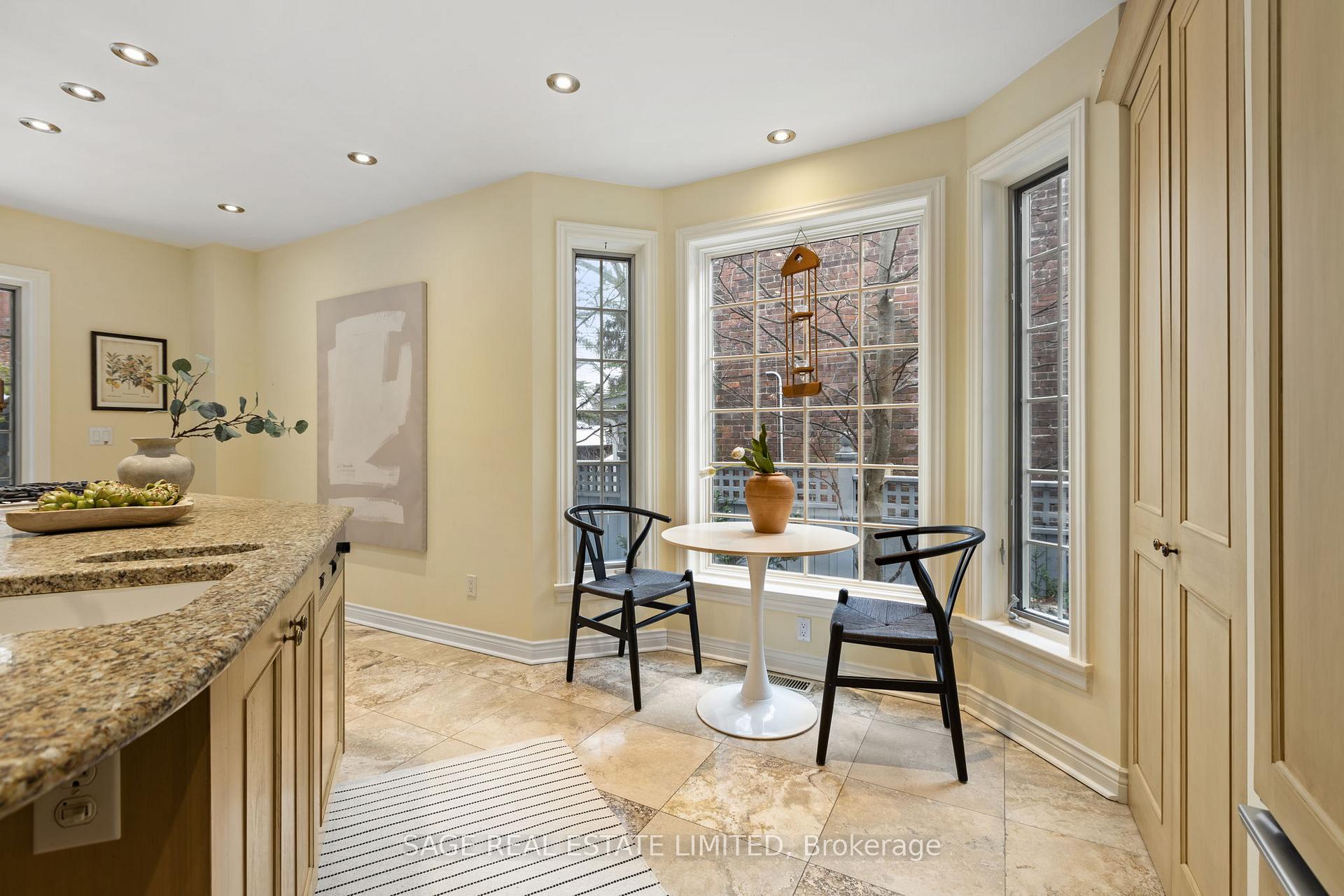Photo 14 of 197 Willow Avenue, Toronto, The Beaches — HOMEH