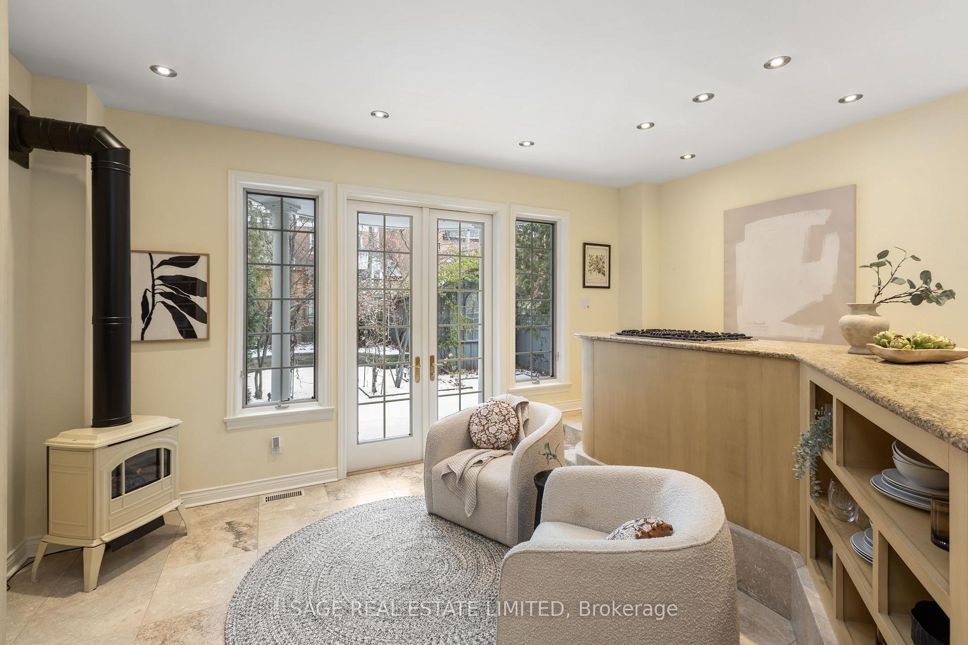 Photo 19 of 197 Willow Avenue, Toronto, The Beaches — HOMEH