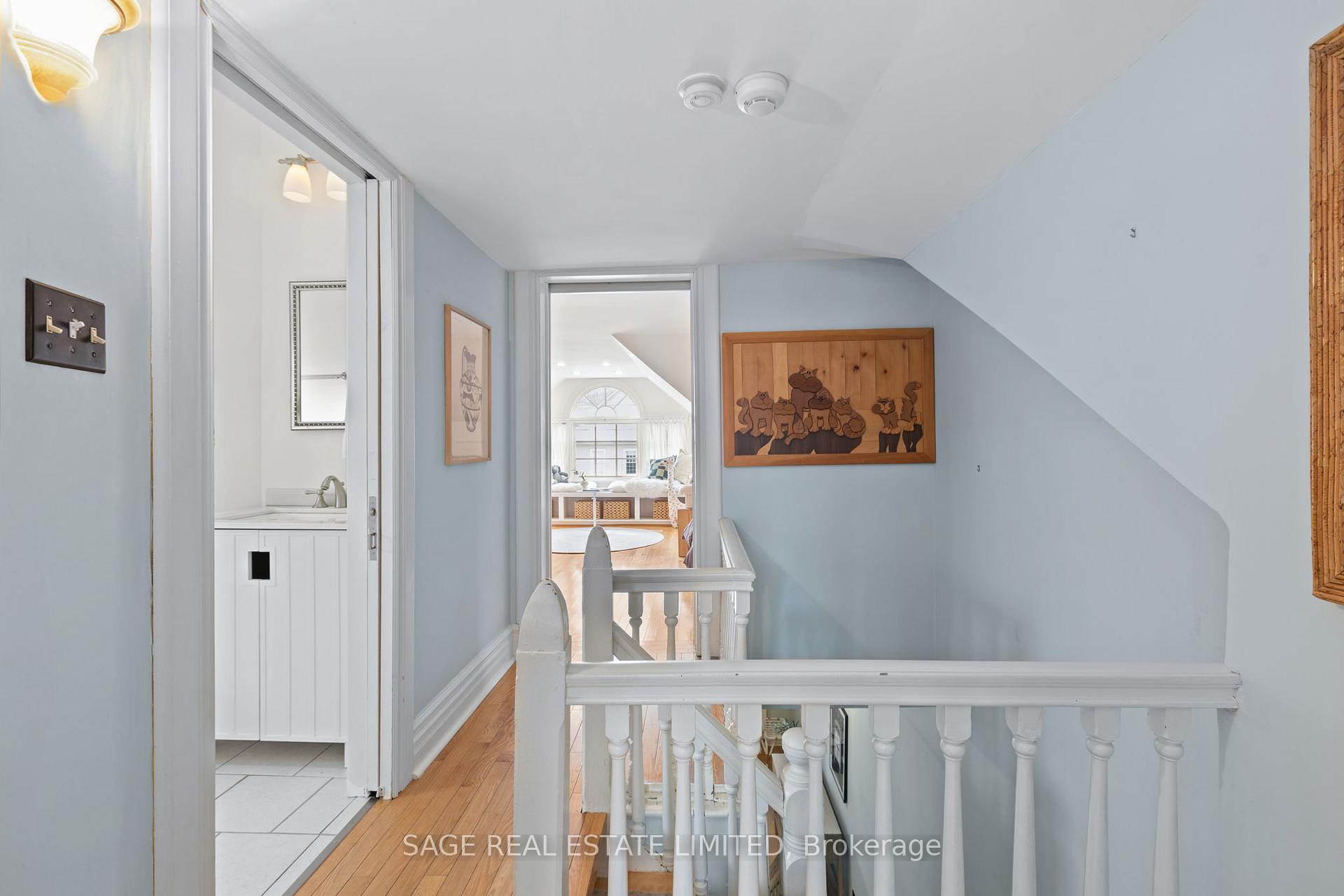 Photo 30 of 197 Willow Avenue, Toronto, The Beaches — HOMEH