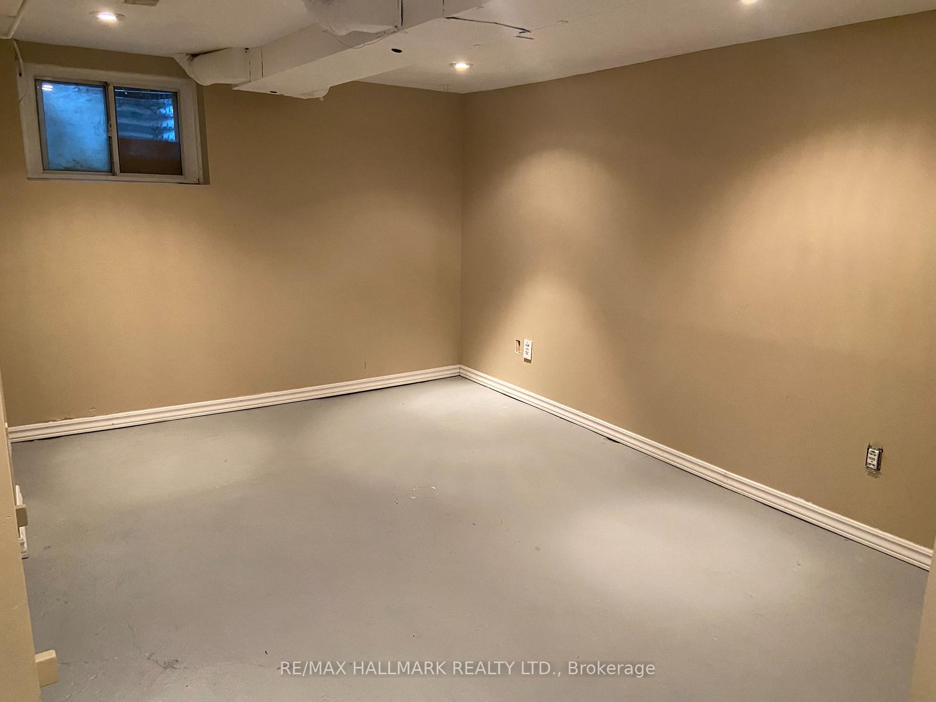 Photo 12 of 101 Lawrence Avenue W, Toronto, Lawrence Park South — HOMEH