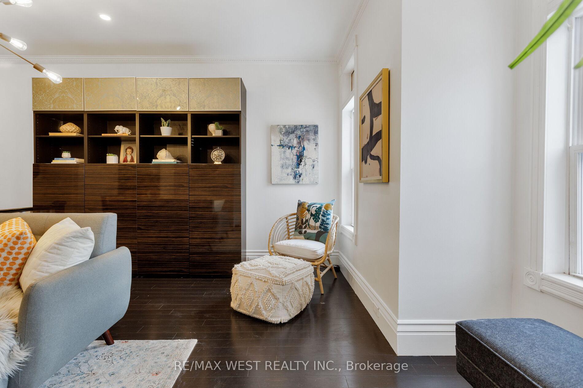 Photo 6 of 303 Crawford Street, Toronto, Trinity-Bellwoods — HOMEH
