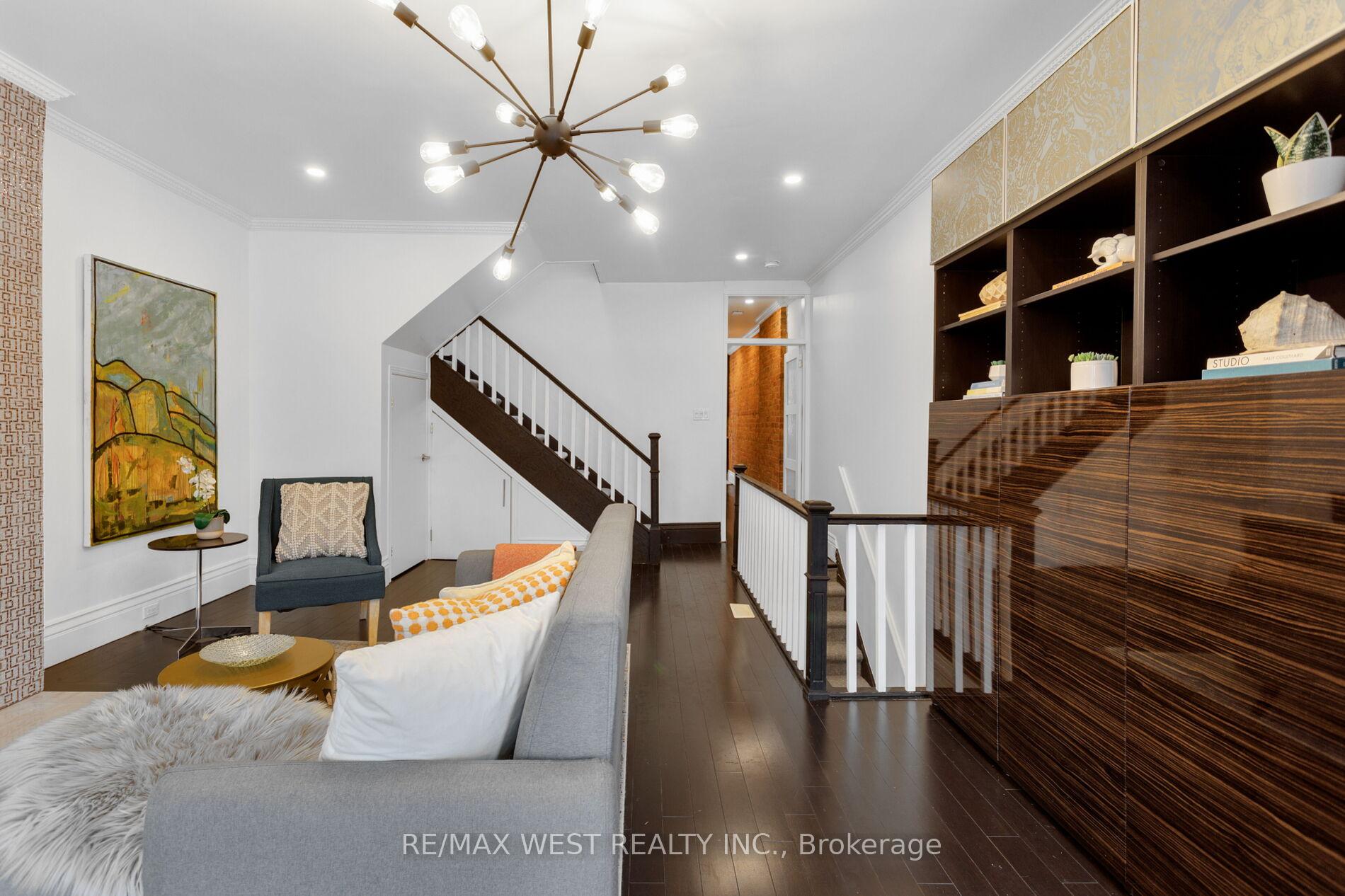 Photo 7 of 303 Crawford Street, Toronto, Trinity-Bellwoods — HOMEH