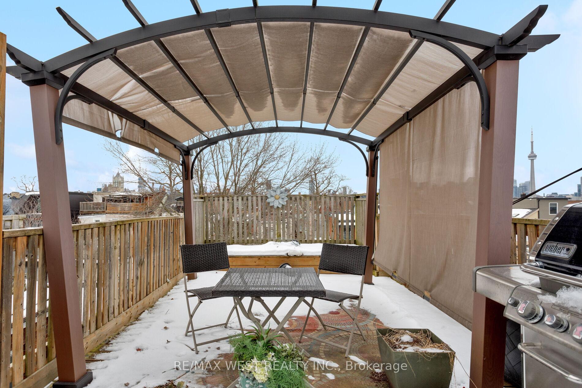 Photo 31 of 303 Crawford Street, Toronto, Trinity-Bellwoods — HOMEH