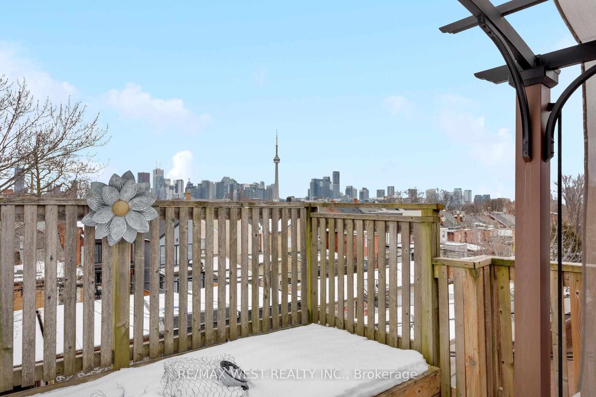Photo 32 of 303 Crawford Street, Toronto, Trinity-Bellwoods — HOMEH