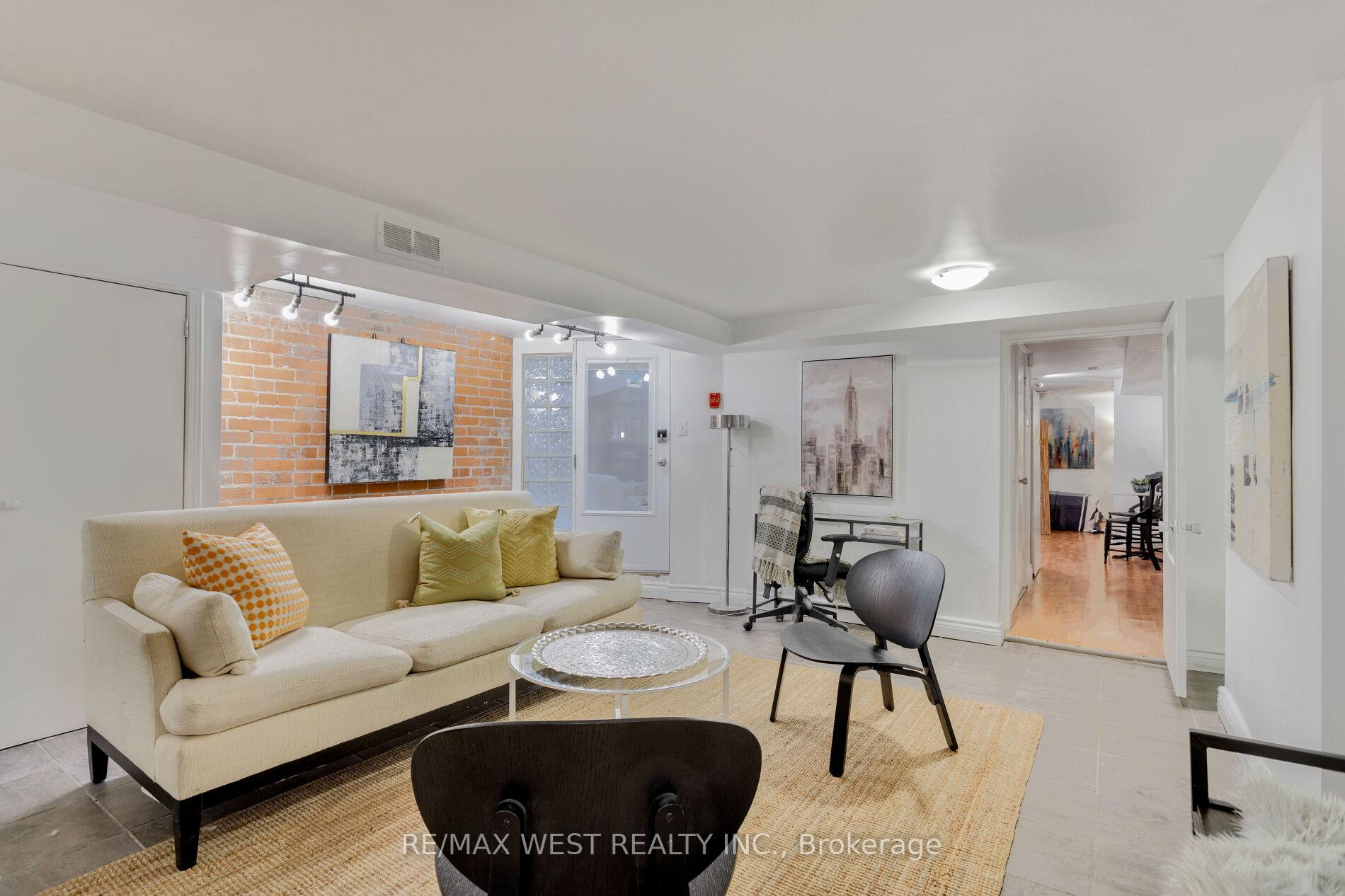 Photo 34 of 303 Crawford Street, Toronto, Trinity-Bellwoods — HOMEH