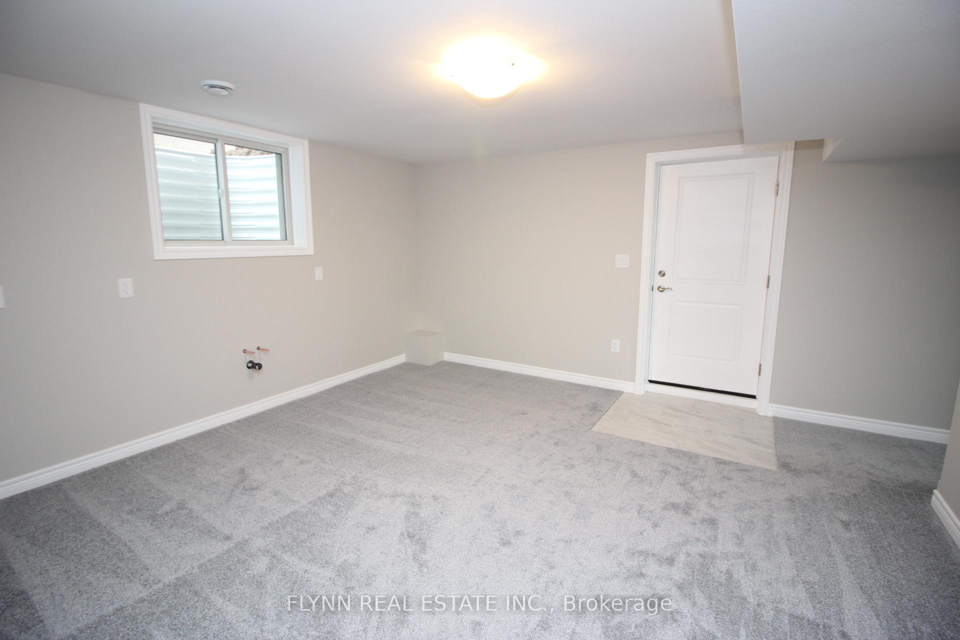 Photo 30 of 10 Elvira Way, Thorold, Rolling Meadows — HOMEH