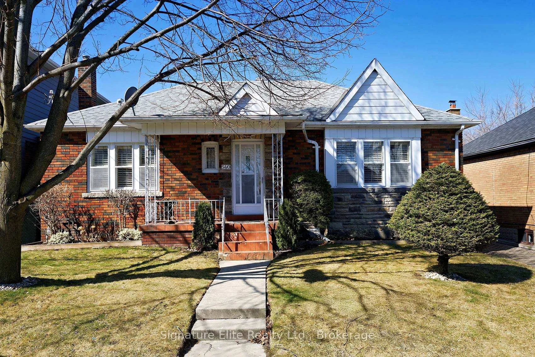 Front of 540 Atlas Avenue