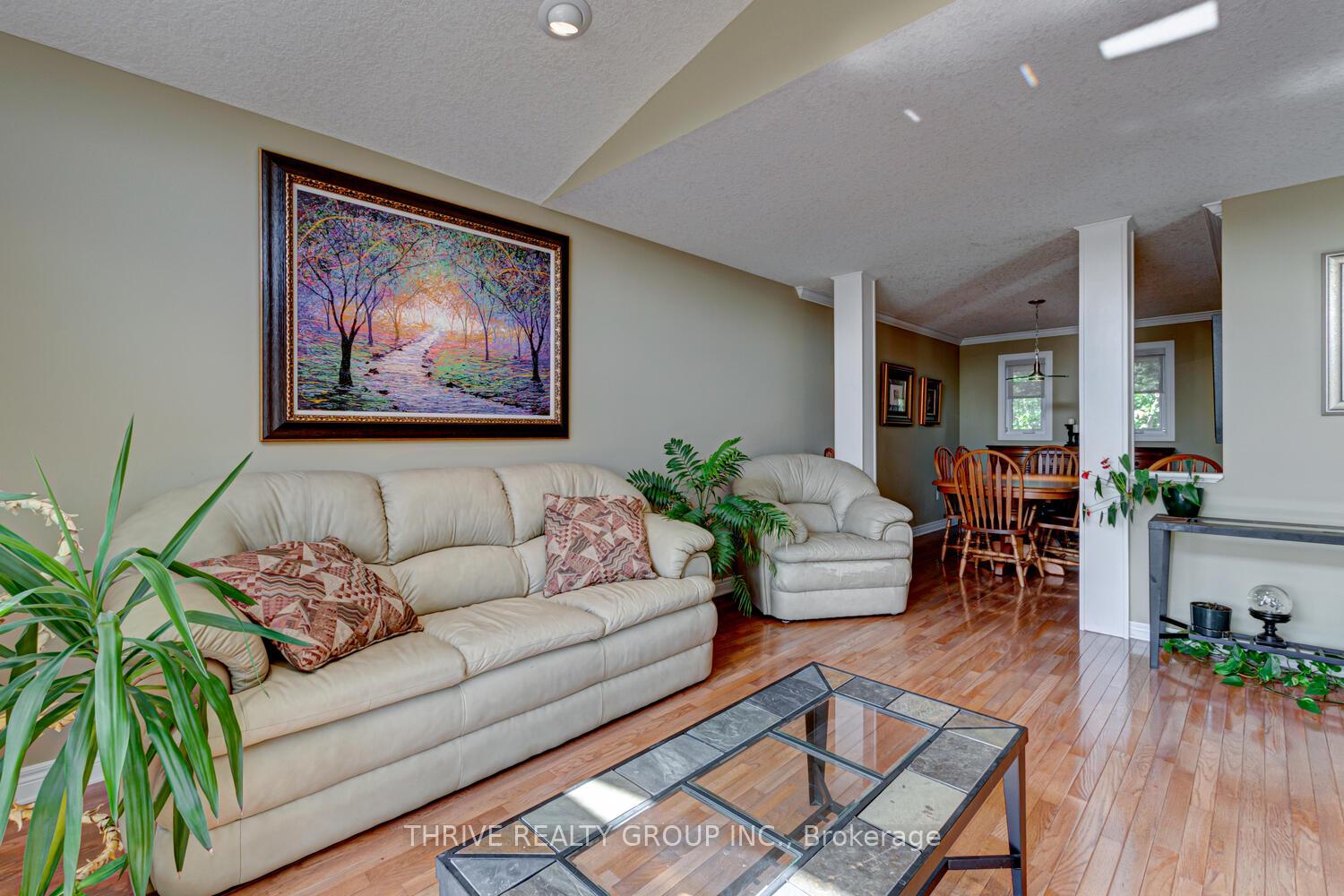 Photo 9 of 544 Darcy Drive, Strathroy-Caradoc, NE — HOMEH